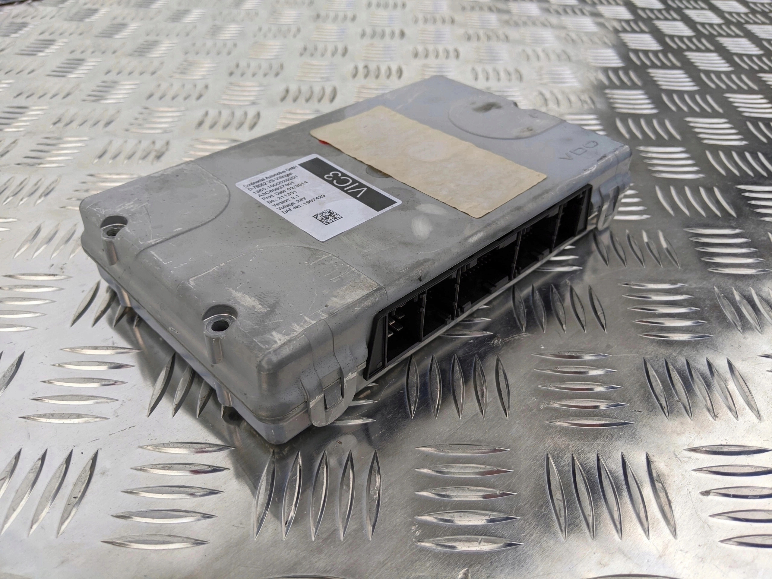 STEROWNIK KOMPUTER VIC 3 DAF XF 106 EURO 6 - obrazek 2