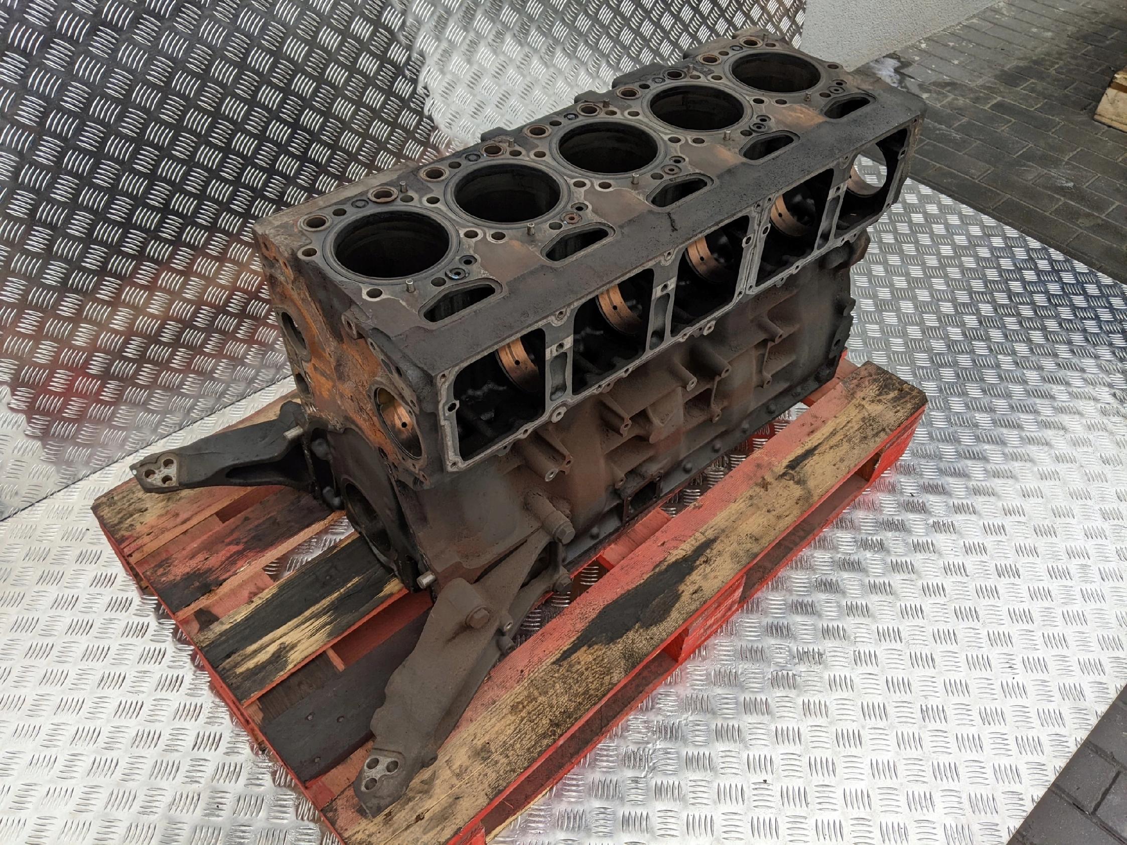 BLOK SILNIKA SCANIA R 500 560 580 620 V8 PDE 2007 ROK - obrazek 7