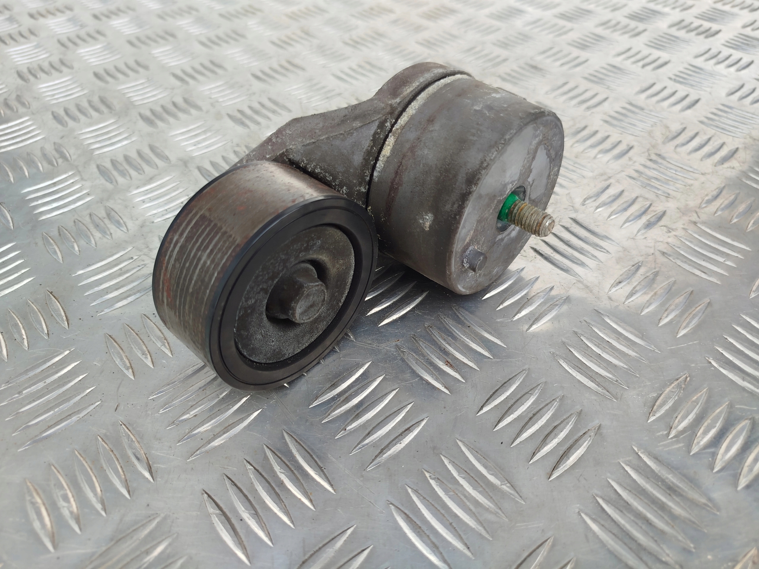 NAPINACZ ROLKA NAPINACZA DAF XF 106 - obrazek 3