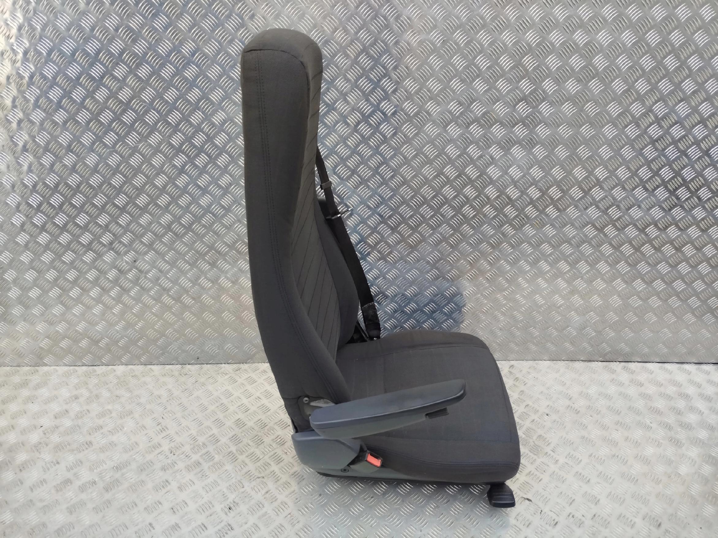 FOTEL KIEROWCY SCANIA STREAMLINE - obrazek 2