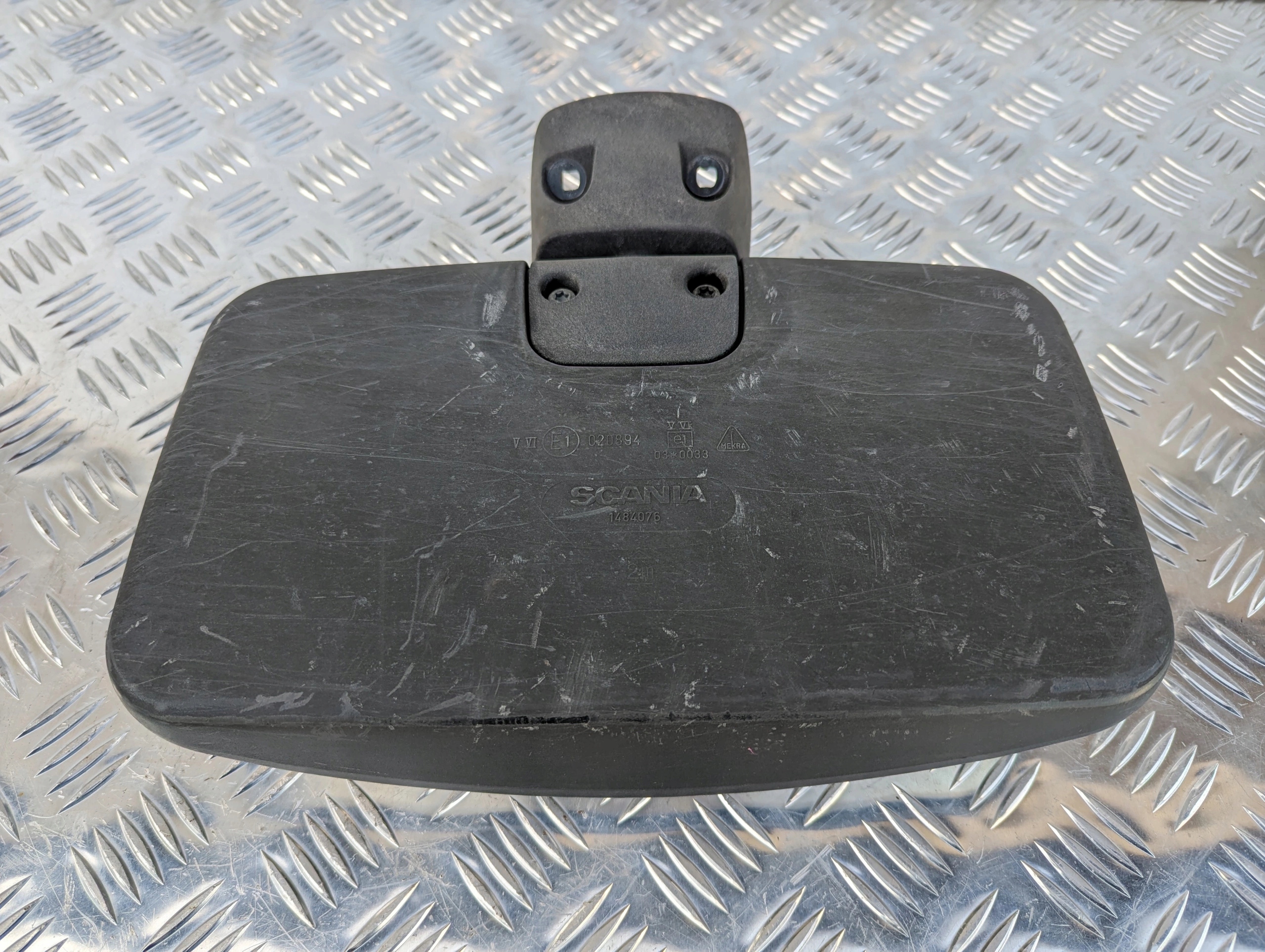 LUSTERKO KRAWĘŻNIKOWE SCANIA 4 I R - obrazek 4