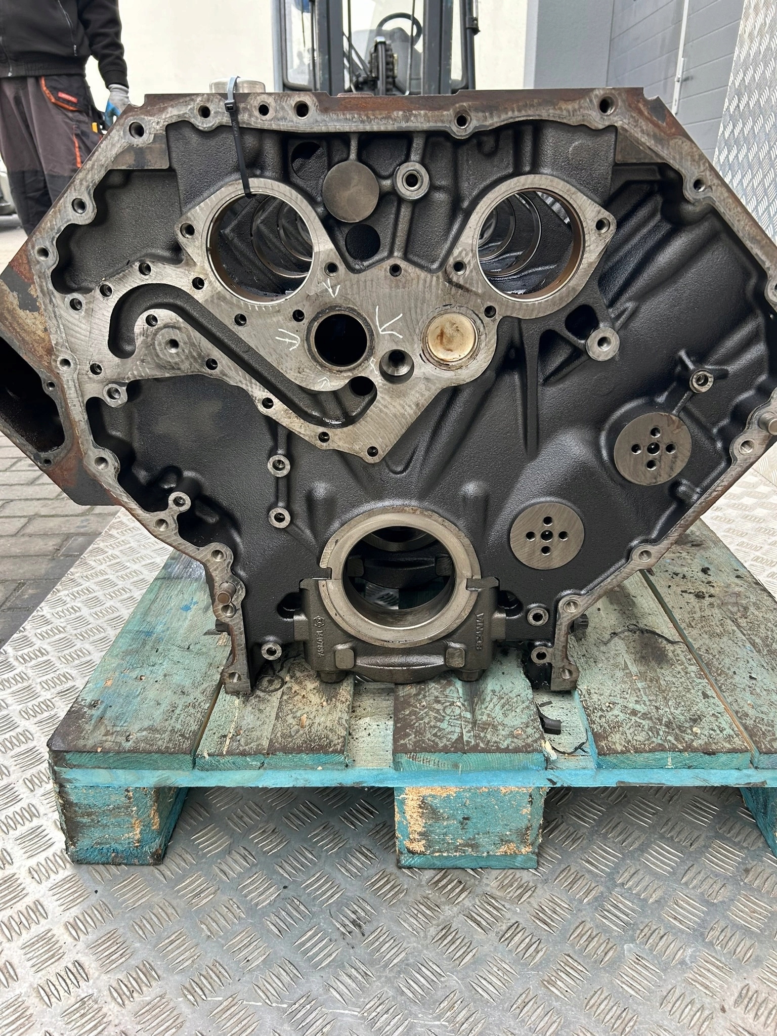 BLOK SILNIKA SCANIA R 500 560 580 620 V8 PDE 2012 ROK - obrazek 2