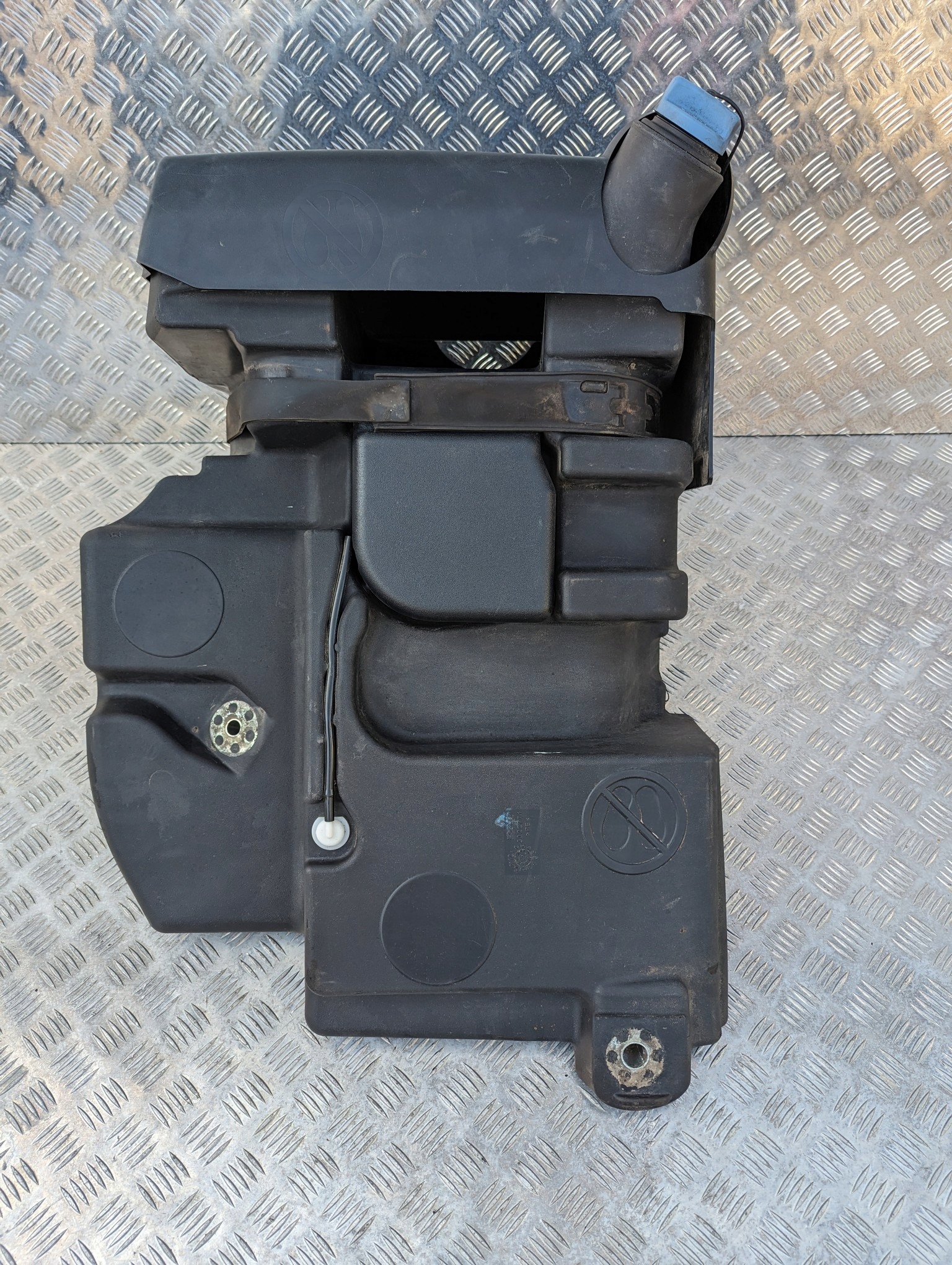 ZBIORNIK ADBLUE AD BLUE DAF CF EURO 6 - obrazek 4