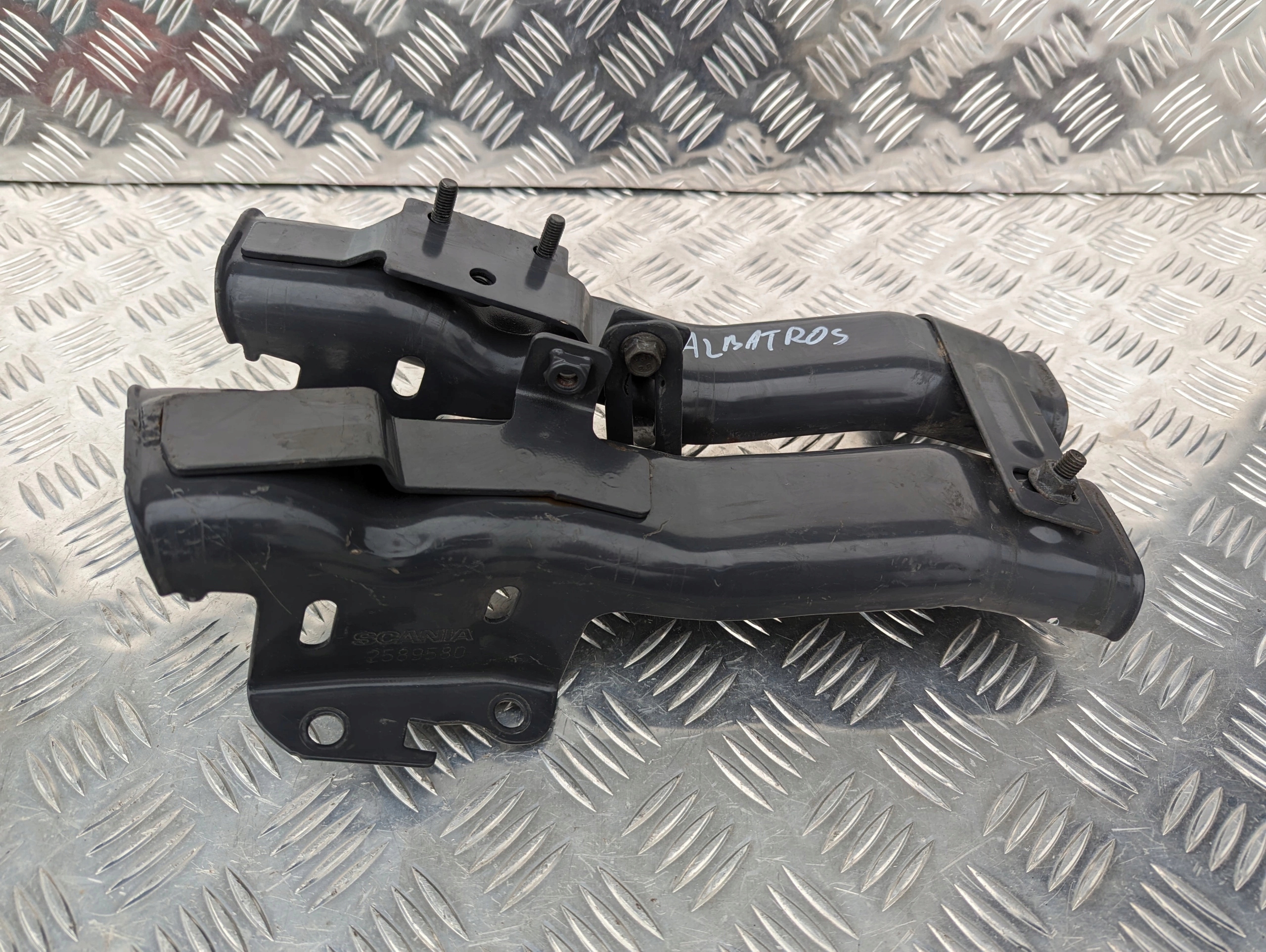 LISTWY PROWADZĄCE SCANIA NTG - obrazek 2