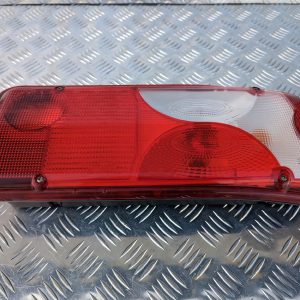 LAMPA TYLNA TYŁ LEWA SCANIA R