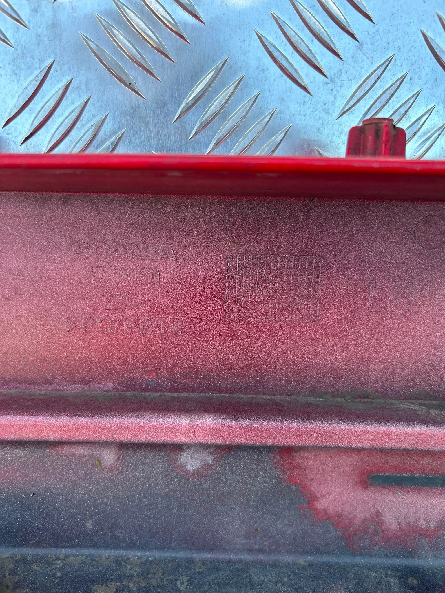 OSŁONA STOPNIA STOPNICA SCANIA R - obrazek 3