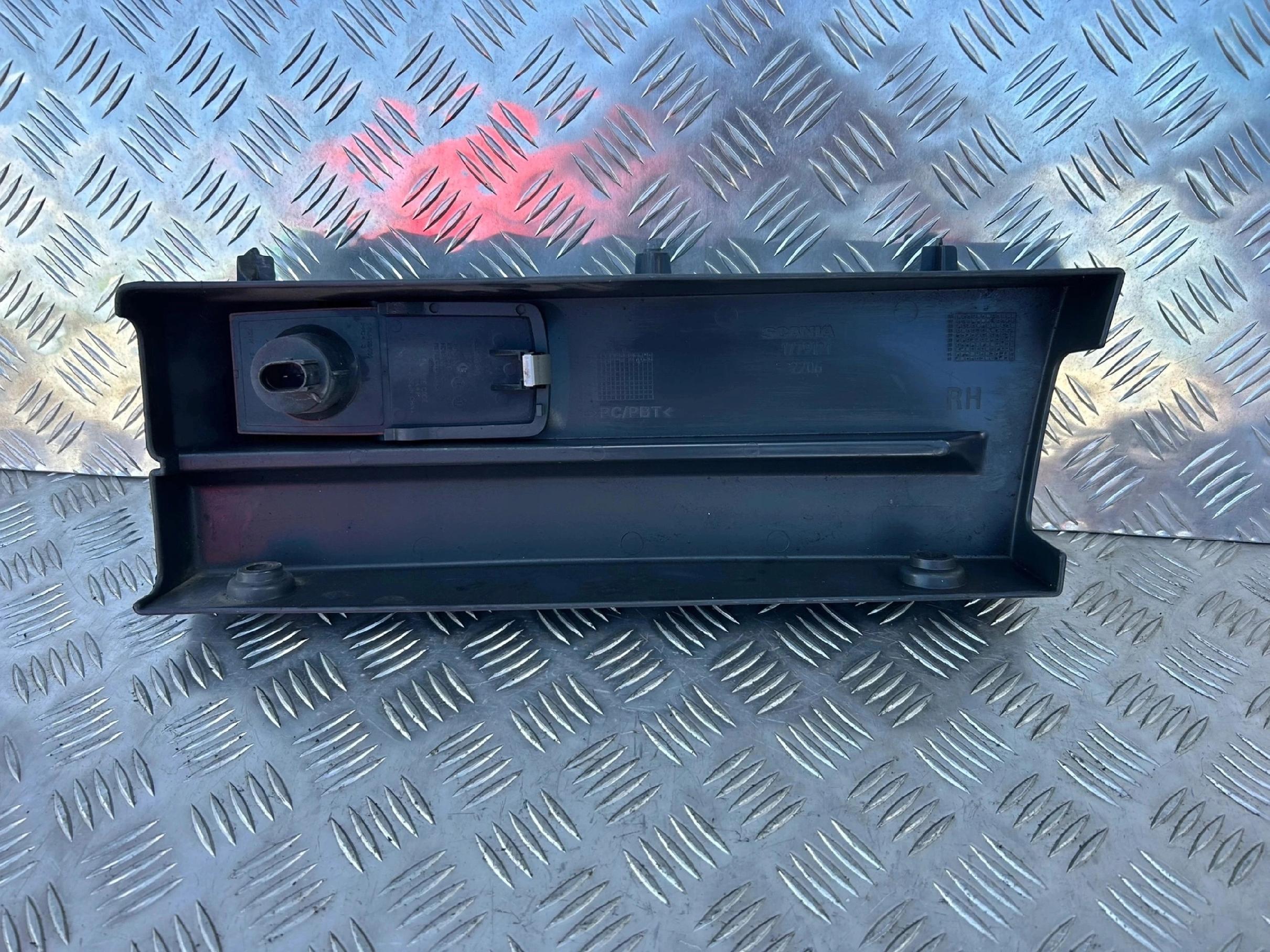 OSŁONA STOPNIA STOPNICA SCANIA R - obrazek 2