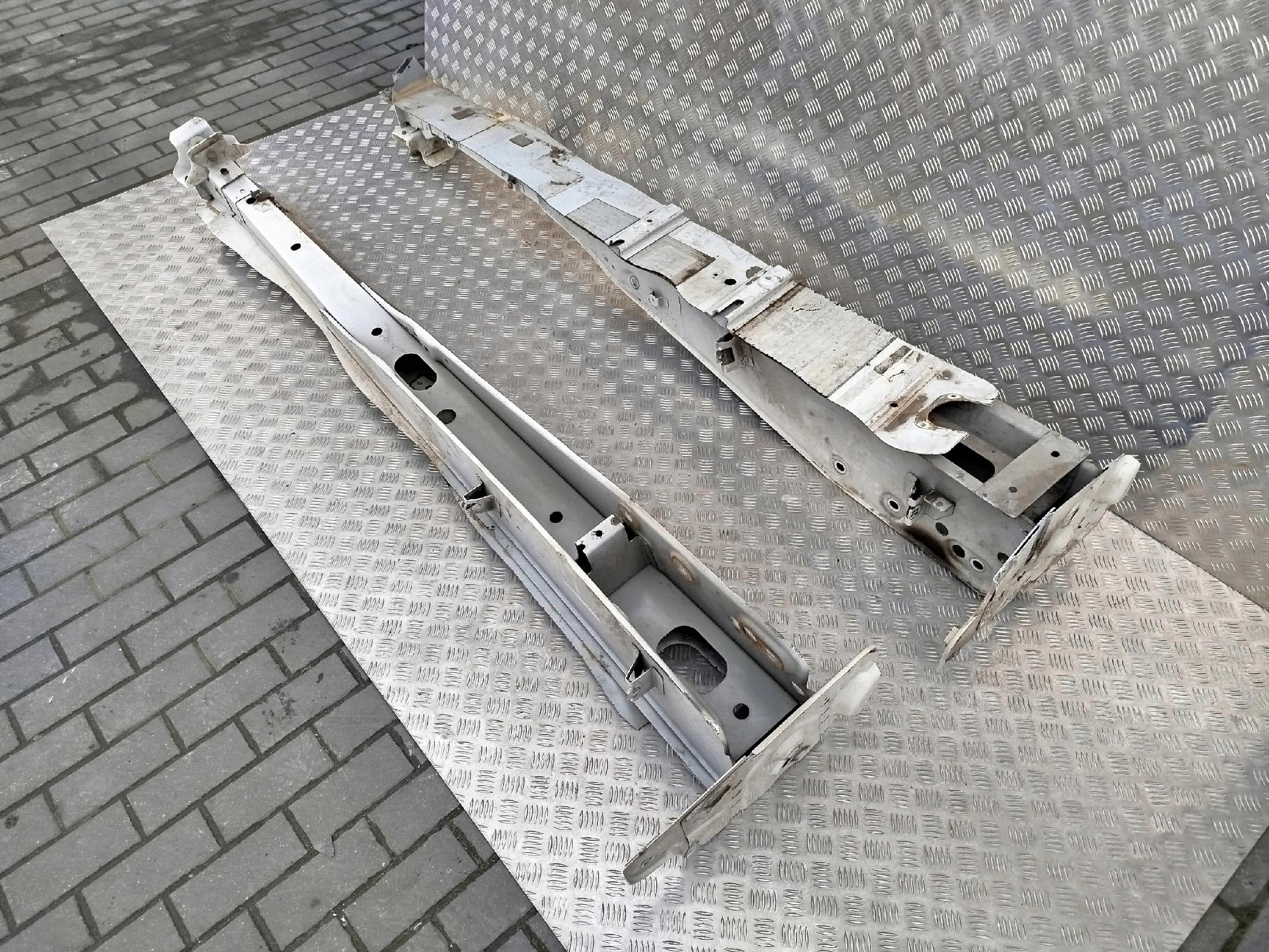 PODŁUŻNICA LEWA PRAWA DAF XF 106 - obrazek 2