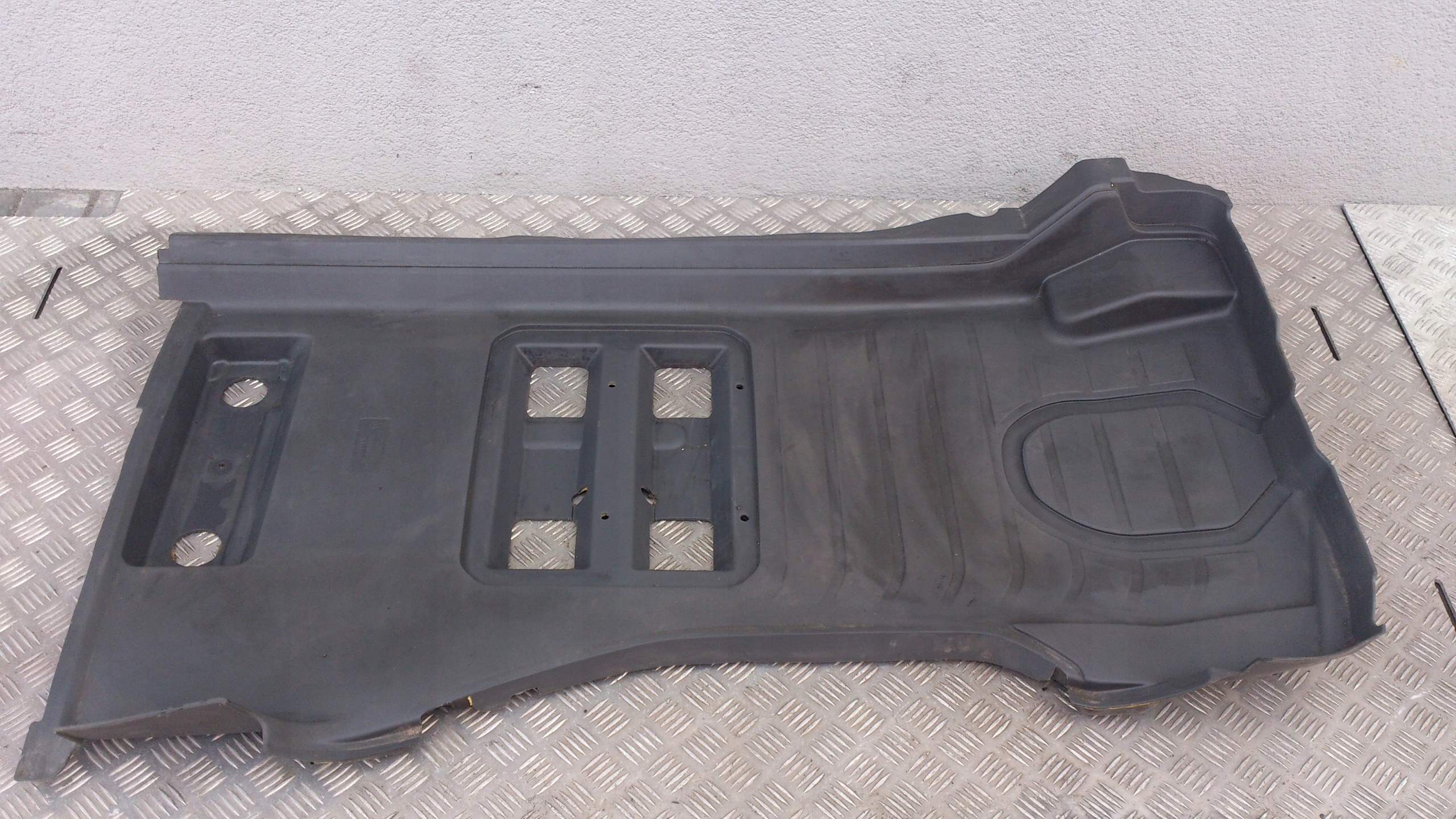 WYGŁUSZENIE WYKŁADZINA GUMA PASAŻERA SCANIA R NTG - obrazek 2