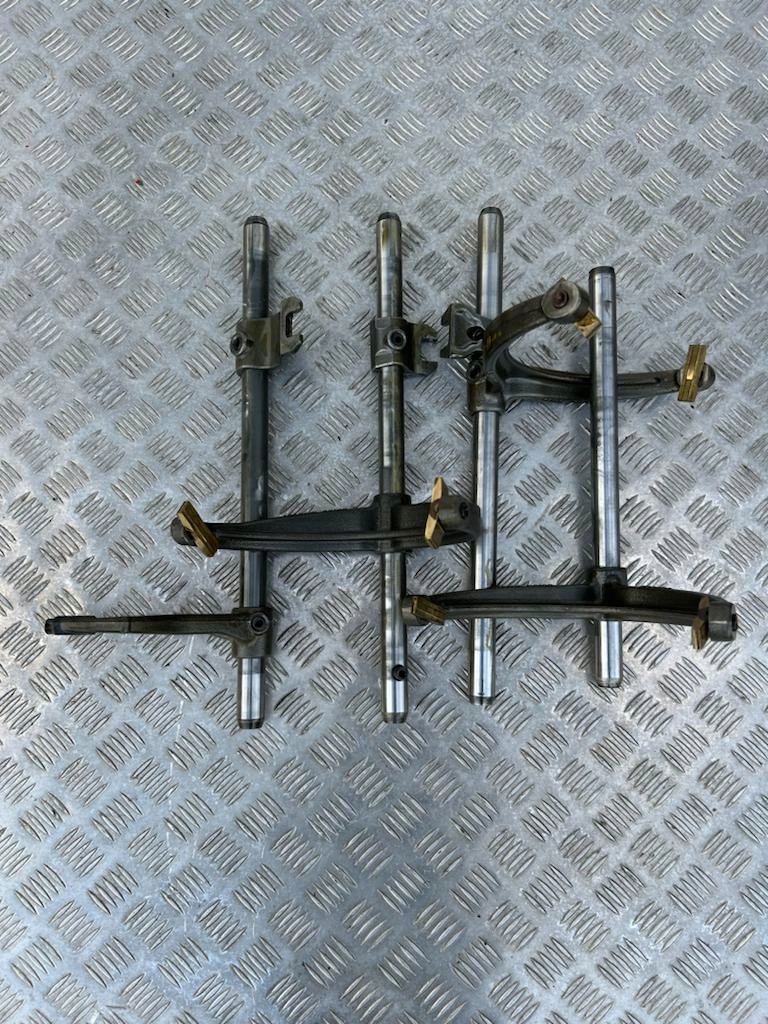 ZESTAW WAŁKÓW SKYRZNI BIEGÓW SCANIA GRS 905 R - obrazek 15