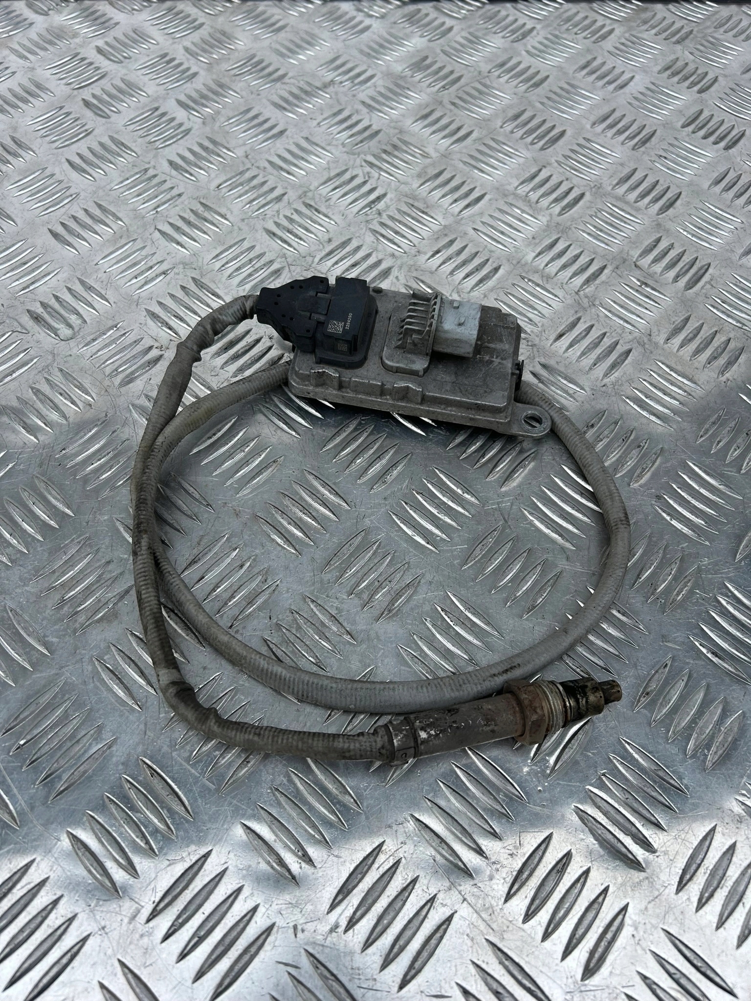 CZUJNIK NOx SCANIA EURO 6 PRZED KATALIZATOREM