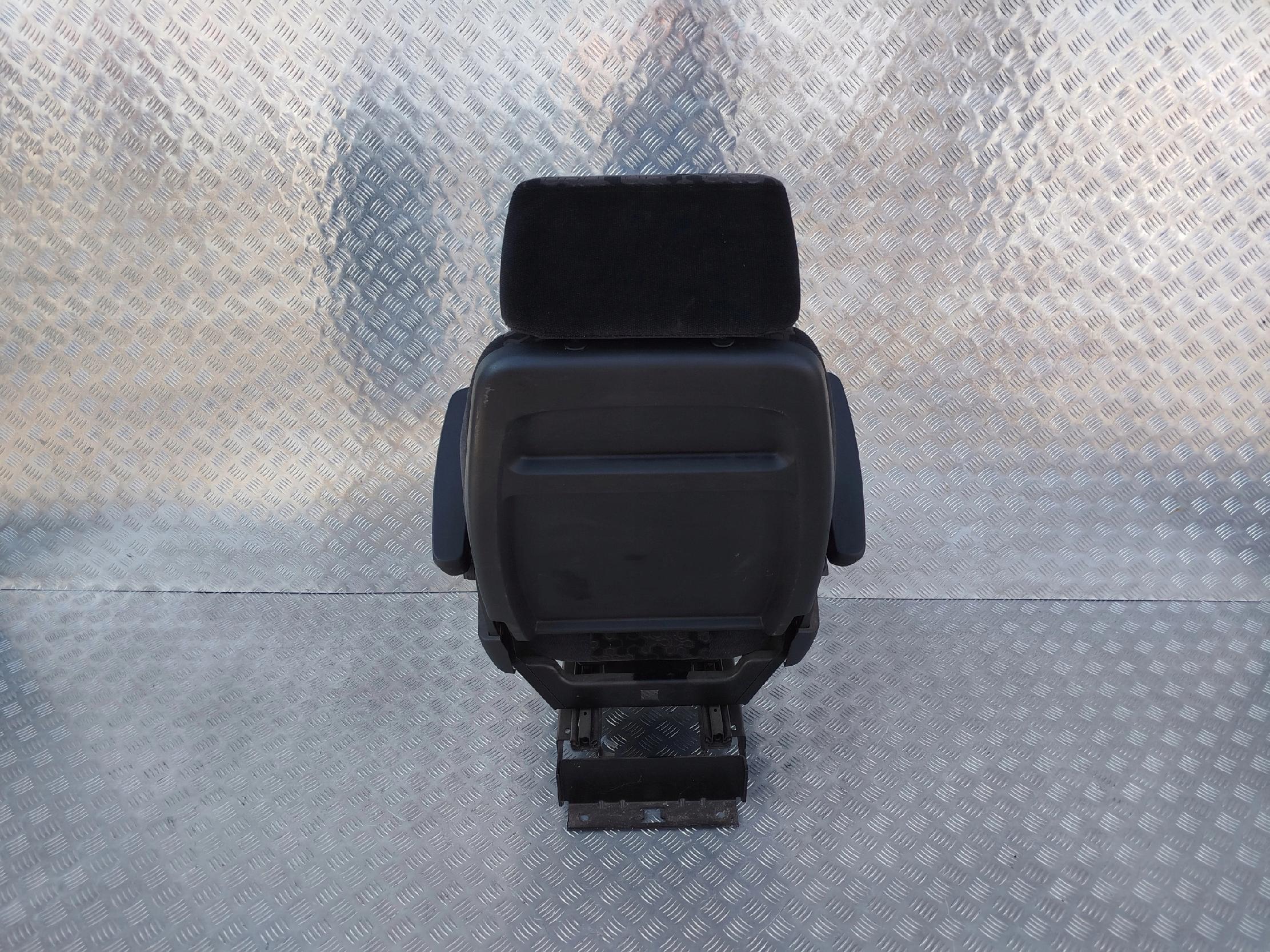 FOTEL PASAŻERA SZTYWNY SCANIA NTG - obrazek 5