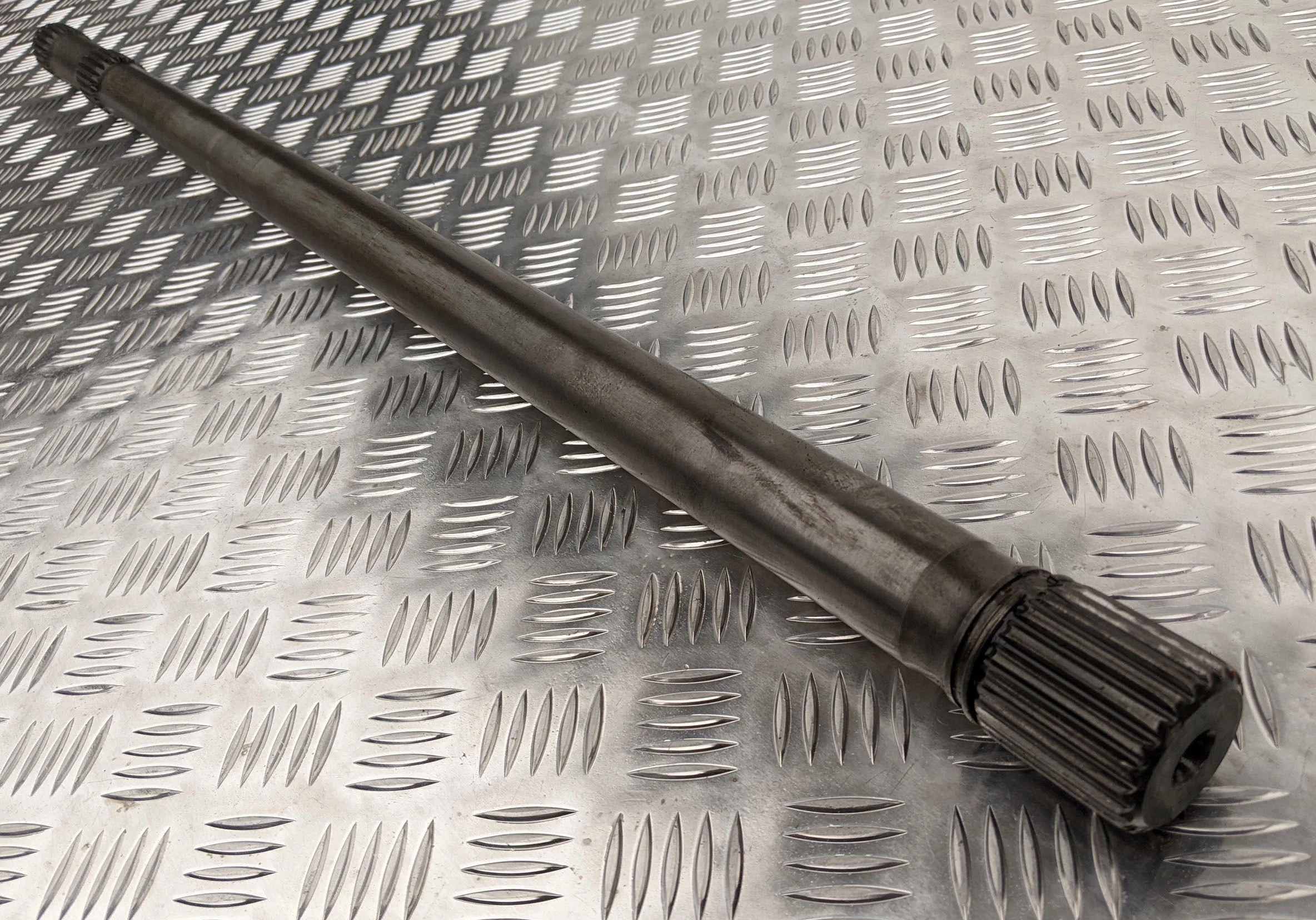 PÓŁOŚ SCANIA RP 835 - obrazek 3