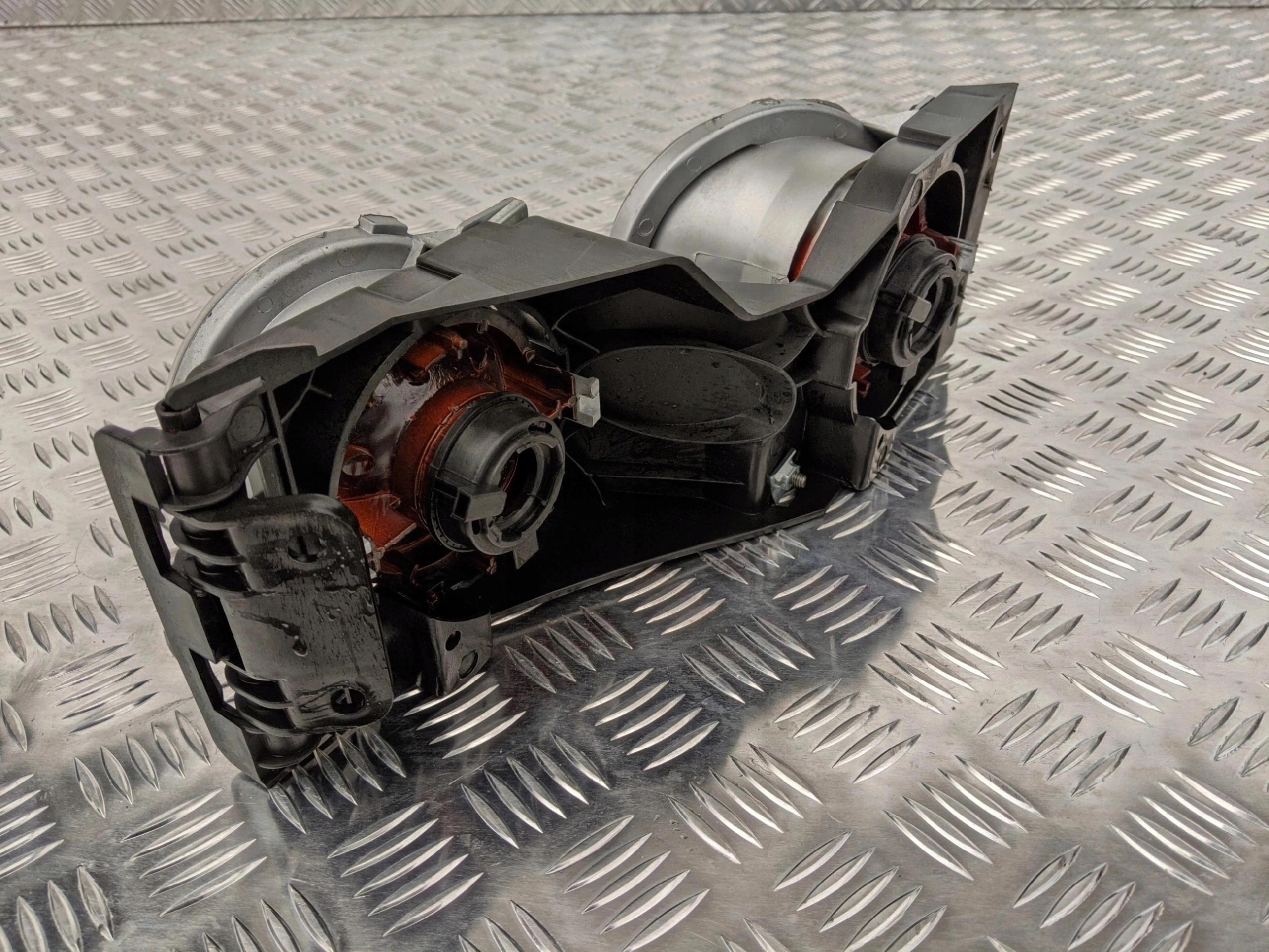 HALOGEN PODWÓJNY LAMPA STANDARDOWA SCANIA R PRAWA - obrazek 2