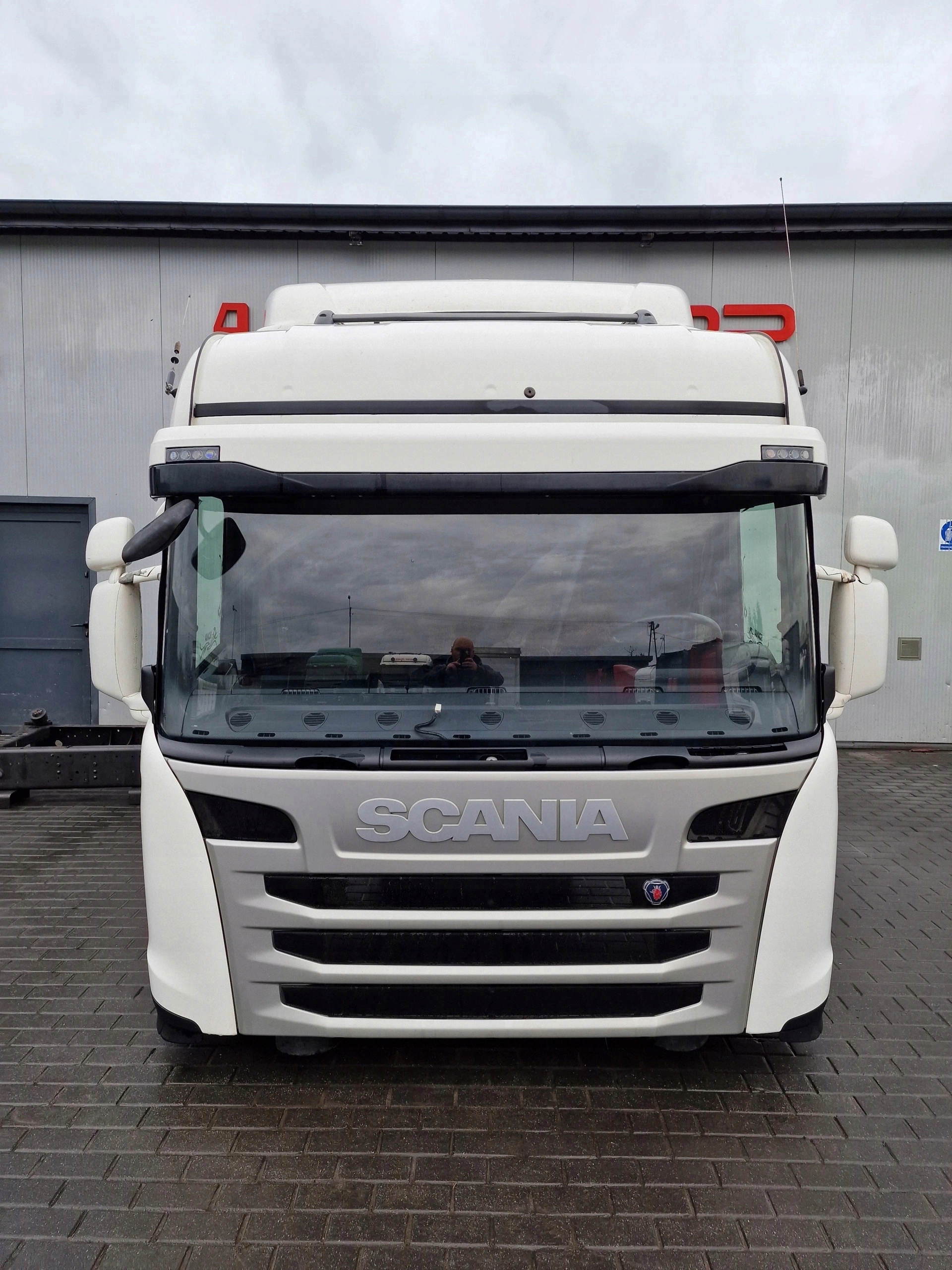 KABINA SCANIA CR19 TOPLINE STREAMLINE - obrazek 15