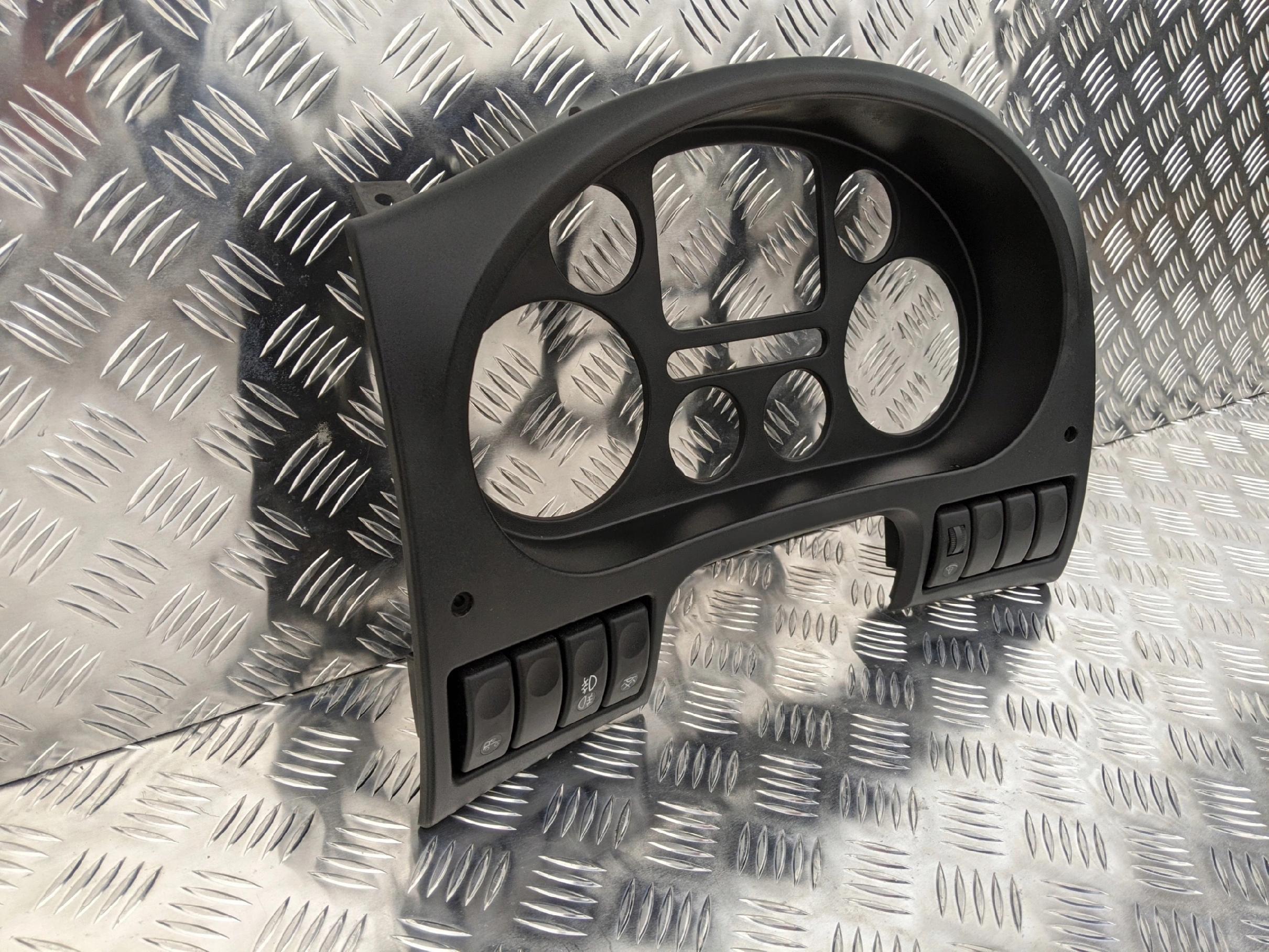 RAMKA OSŁONA OBUDOWA ZEGARÓW DAF XF 105 - obrazek 3