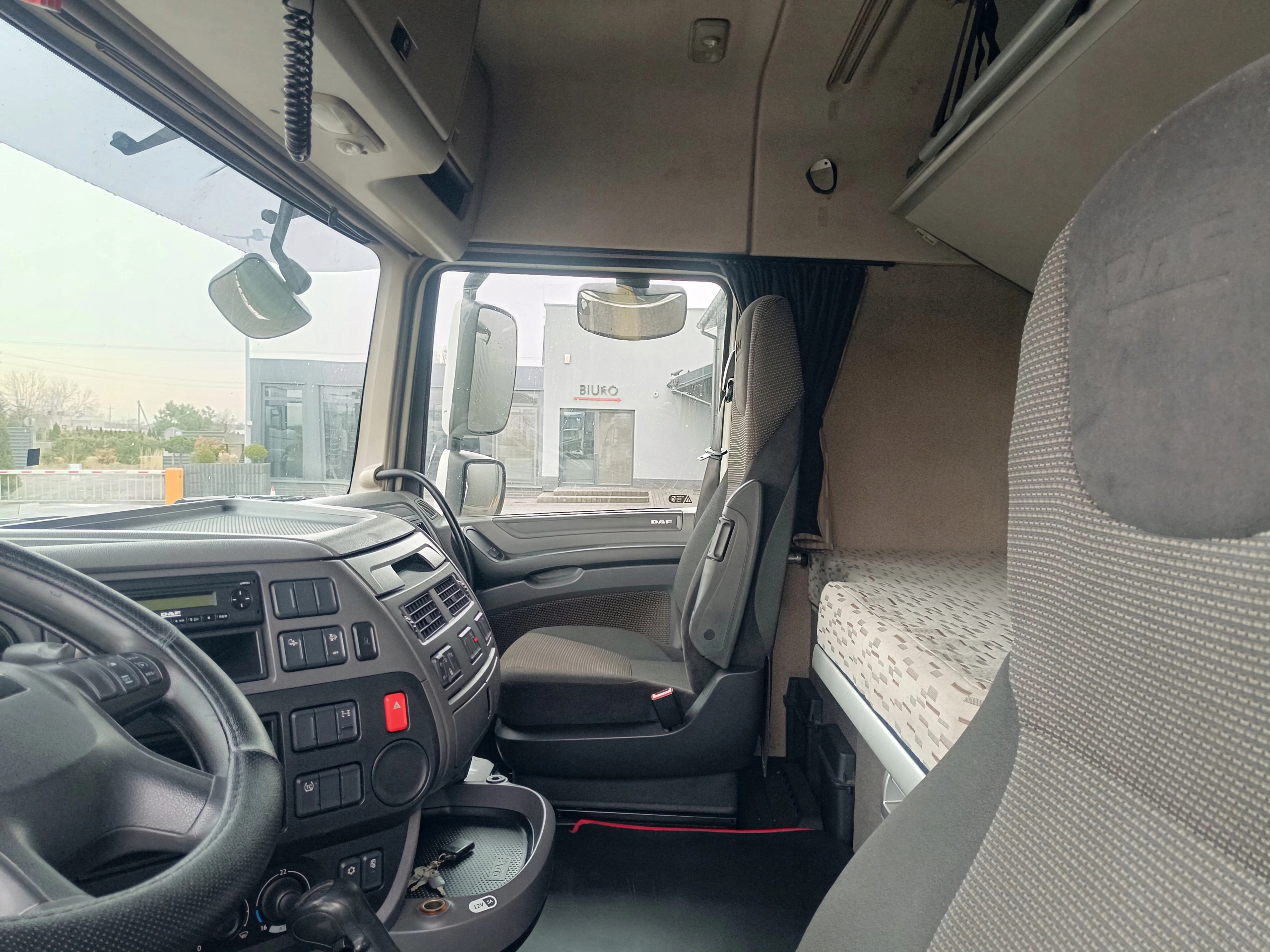 KABINA DAF XF 106 - obrazek 7