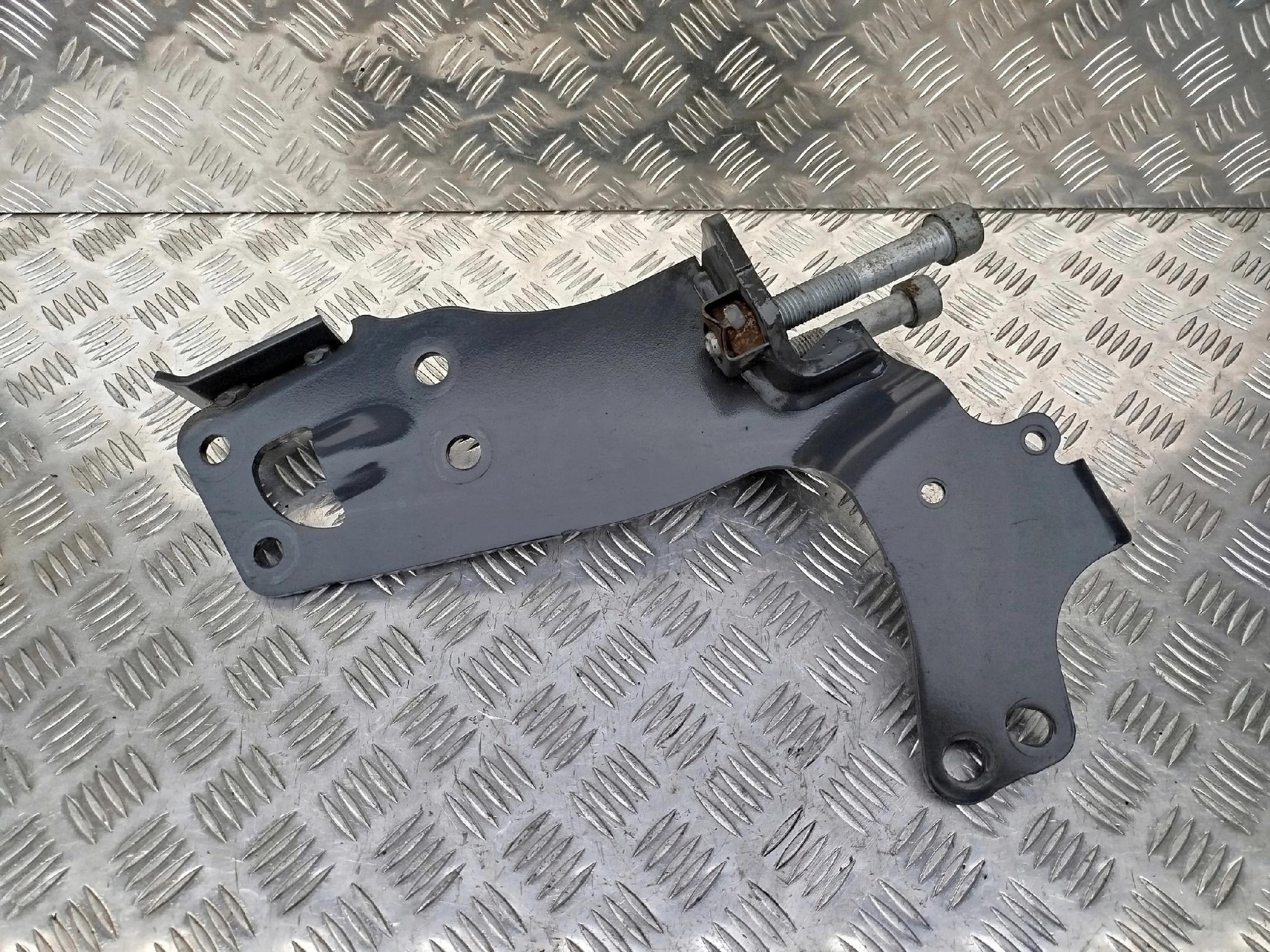 WSPORNIK MOCOWANIE PRAWE BELKI ZDERZAKA SCANIA CP NTG