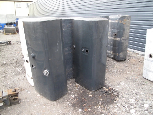 ŁAPA ŁAPY UCHWYT ZBIORNIKA PALIWA SCANIA - obrazek 5