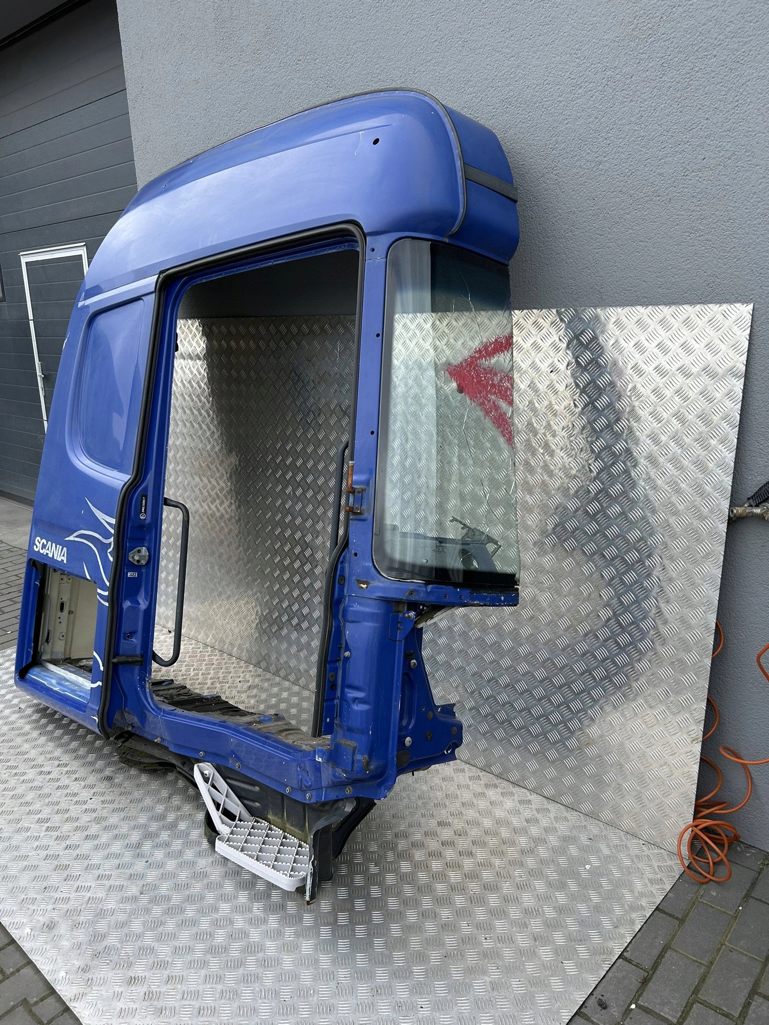 BOK KABINY SCANIA CR19 HIGHLINE - obrazek 3