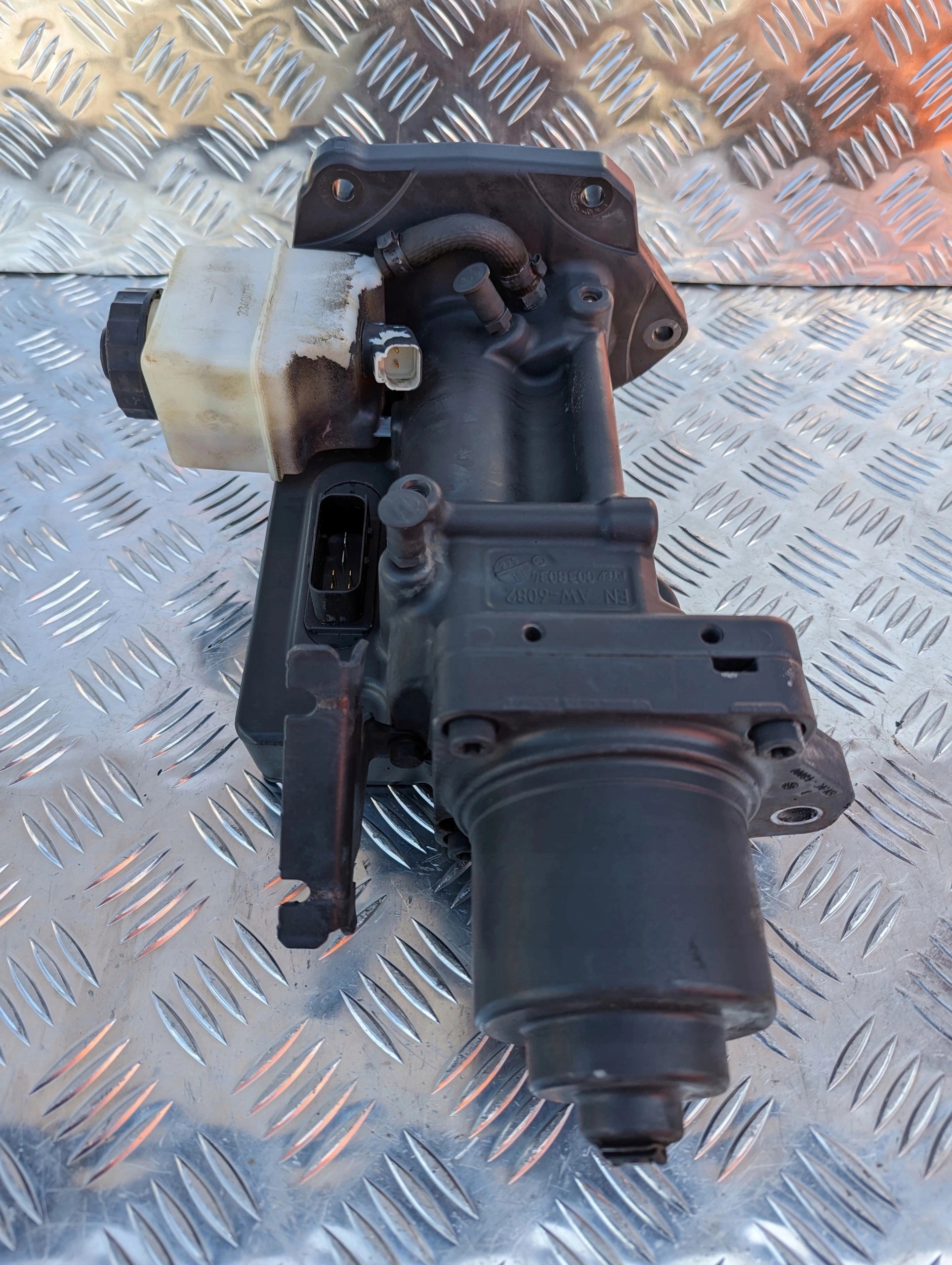 WYSPRZĘGLIK SIŁOWNIK SPRZĘGŁA PEŁEN AUTOMAT SCANIA - obrazek 3