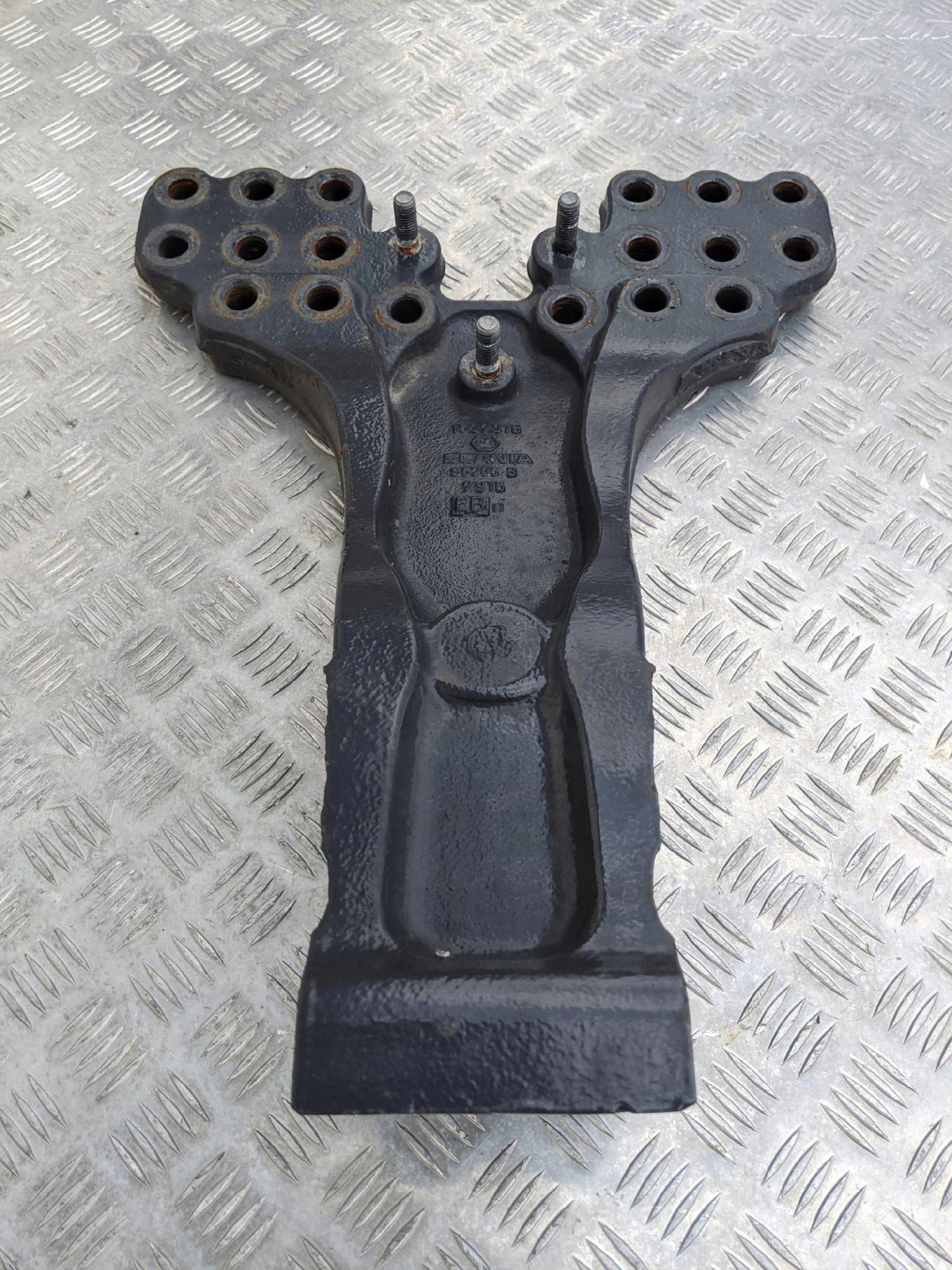 WSPORNIK MOCOWANIE RESORU ZAWIESZENIA SCANIA R