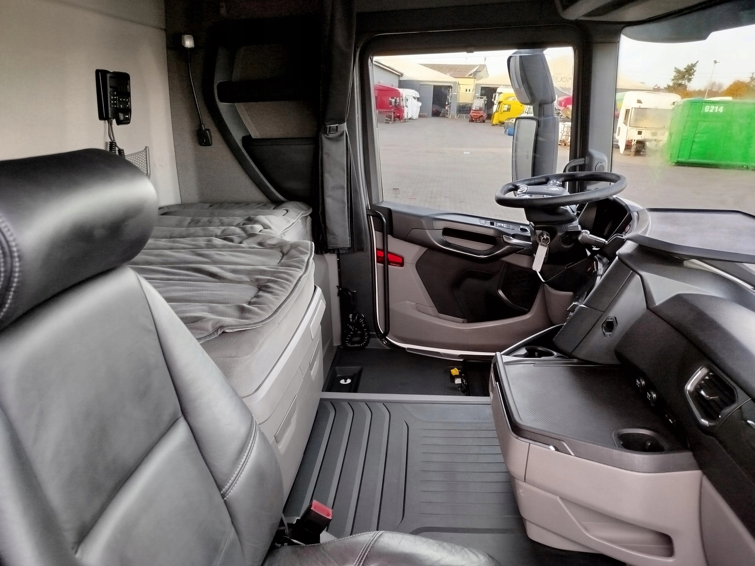 KABINA SCANIA R NTG CR 20 2021 ROK NISKI DACH - obrazek 9