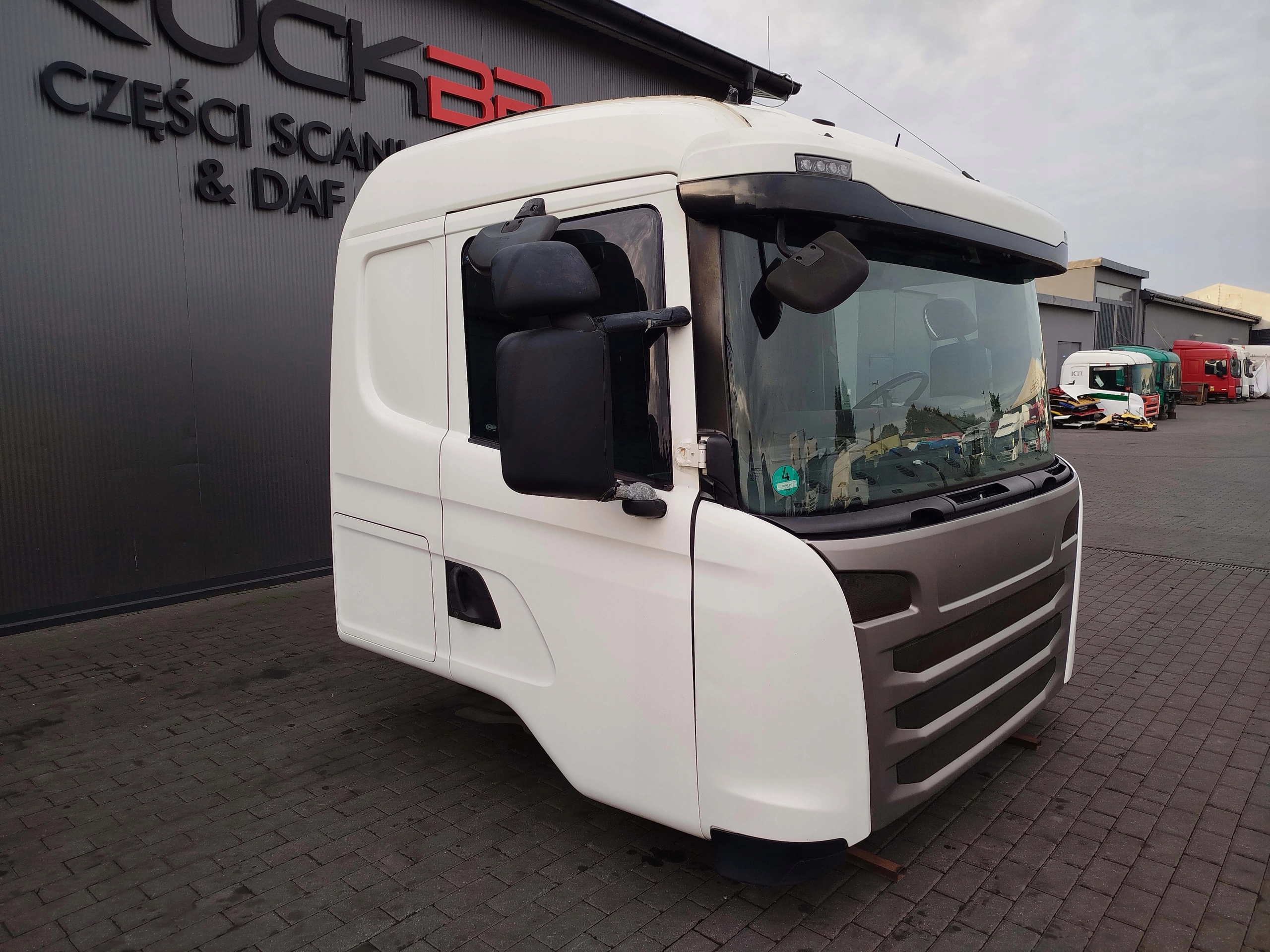 KABINA SCANIA CR 19 XPI STREAMLINE - obrazek 2