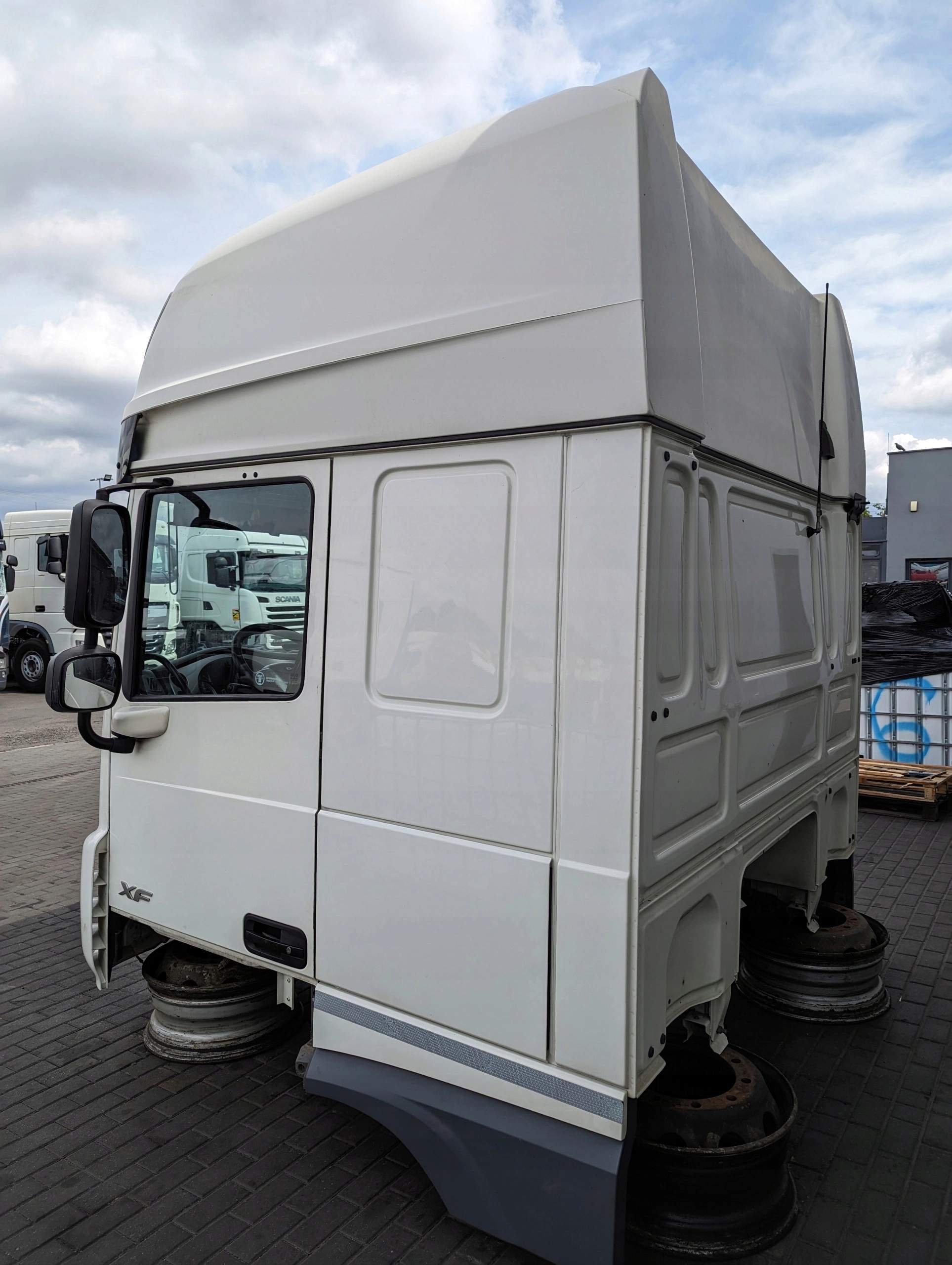 KABINA DAF XF 106 LIFT 2018 ROK - obrazek 5