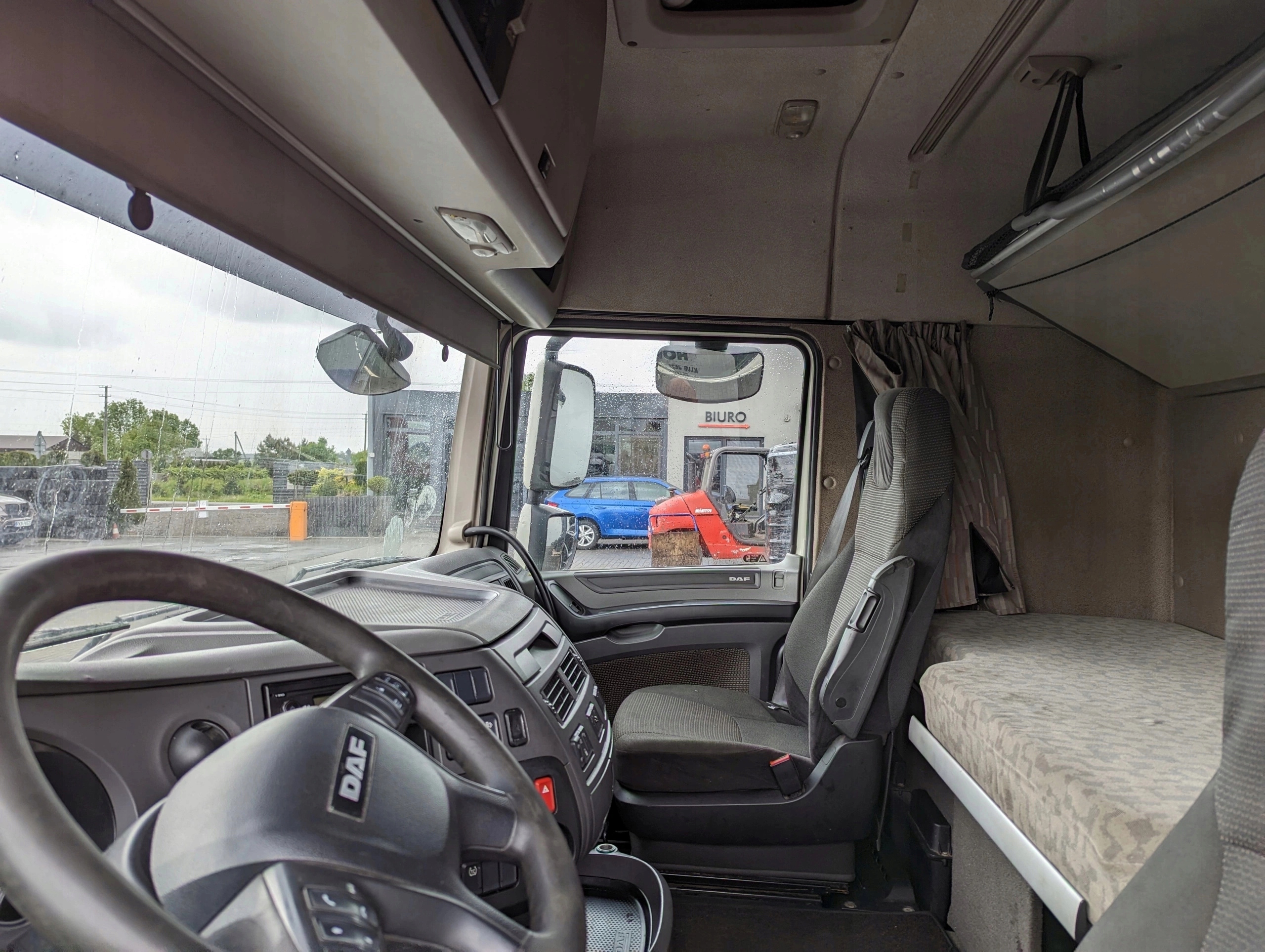 KABINA DAF XF 106 - obrazek 13