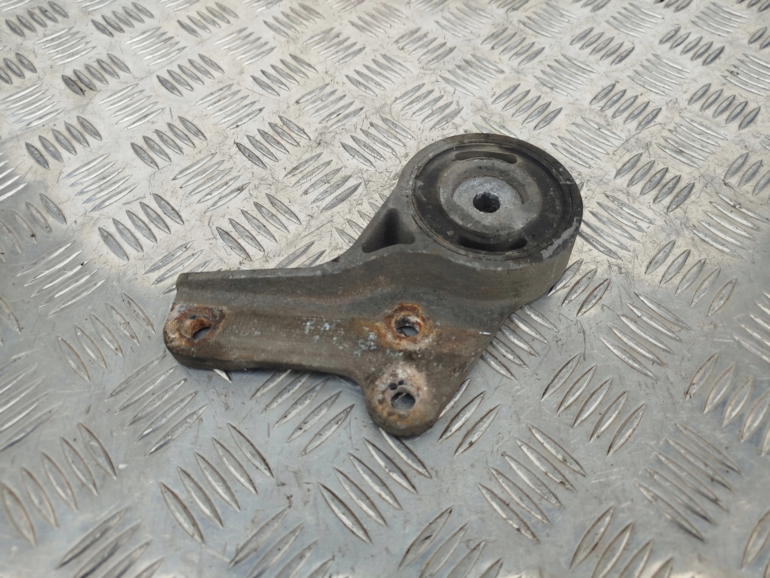 PODUSZKA CHŁODNICY INTERCOOLERA PRAWA SCANIA R HPI - obrazek 2