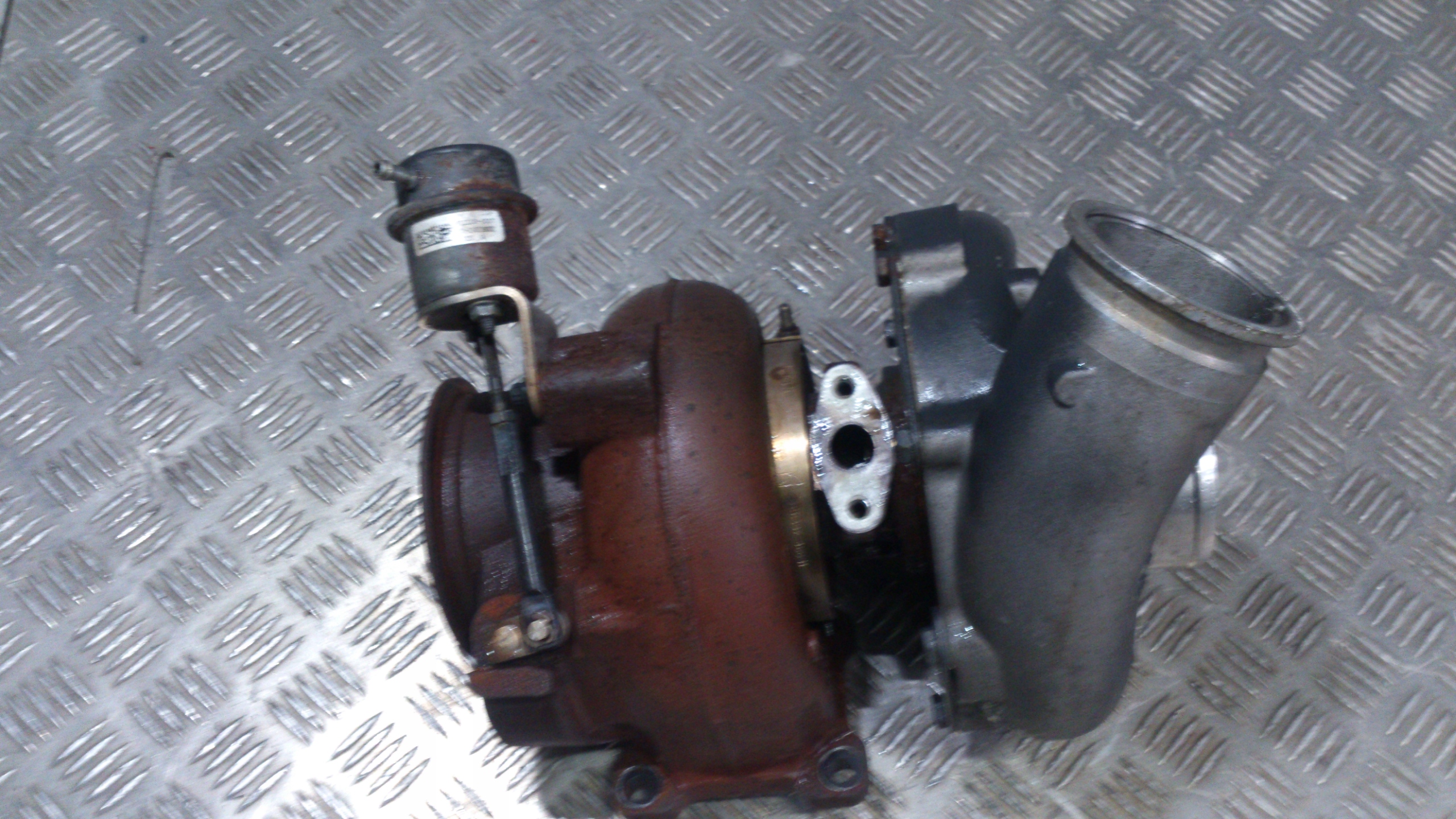 TURBINA TURBOSPRĘŻARKA SCANIA NTG NOWY MODEL - obrazek 2