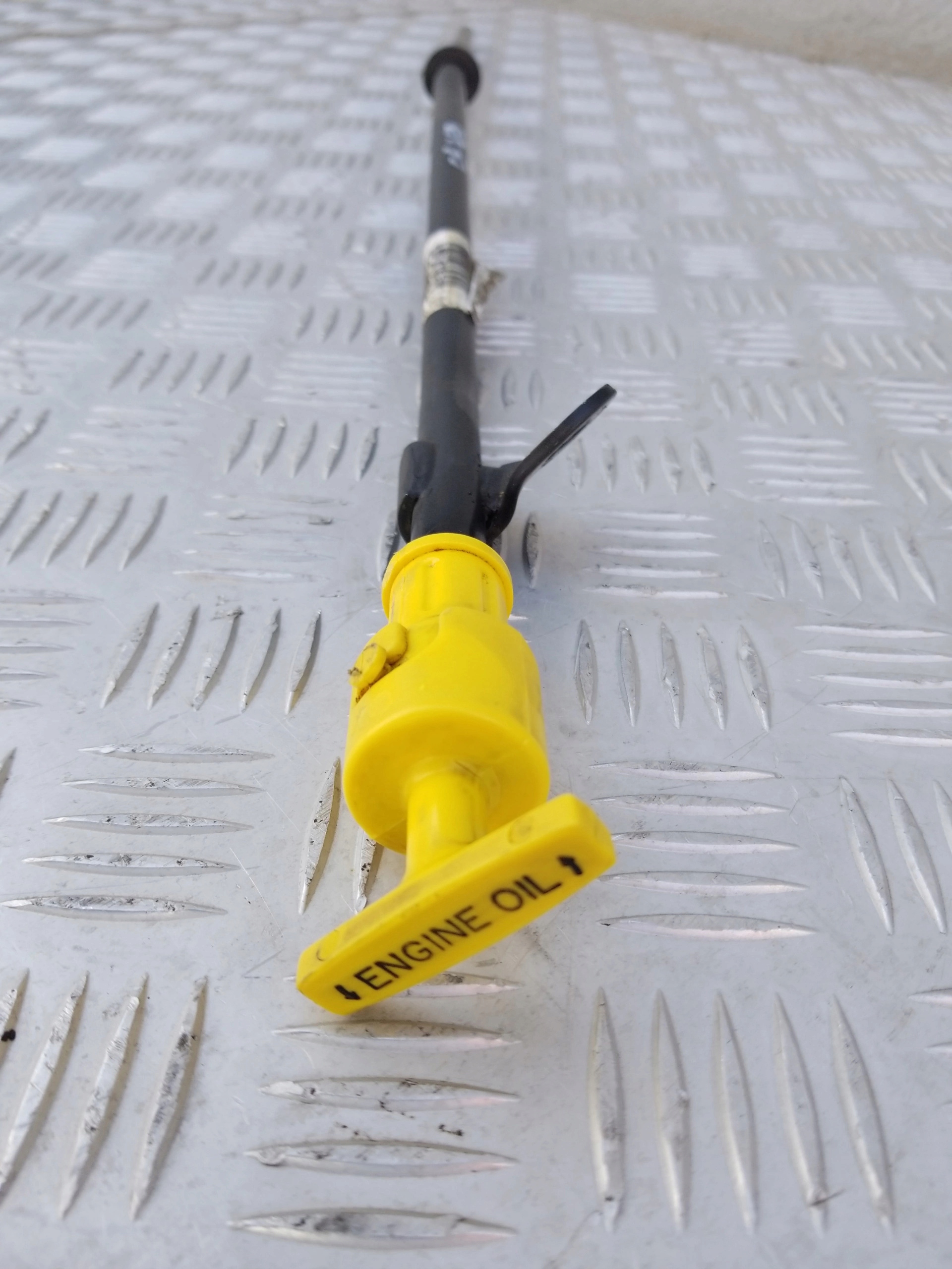 BAGNET WSKAZNIK POZIOMU OLEJU DAF CF 450 XF 106 MX