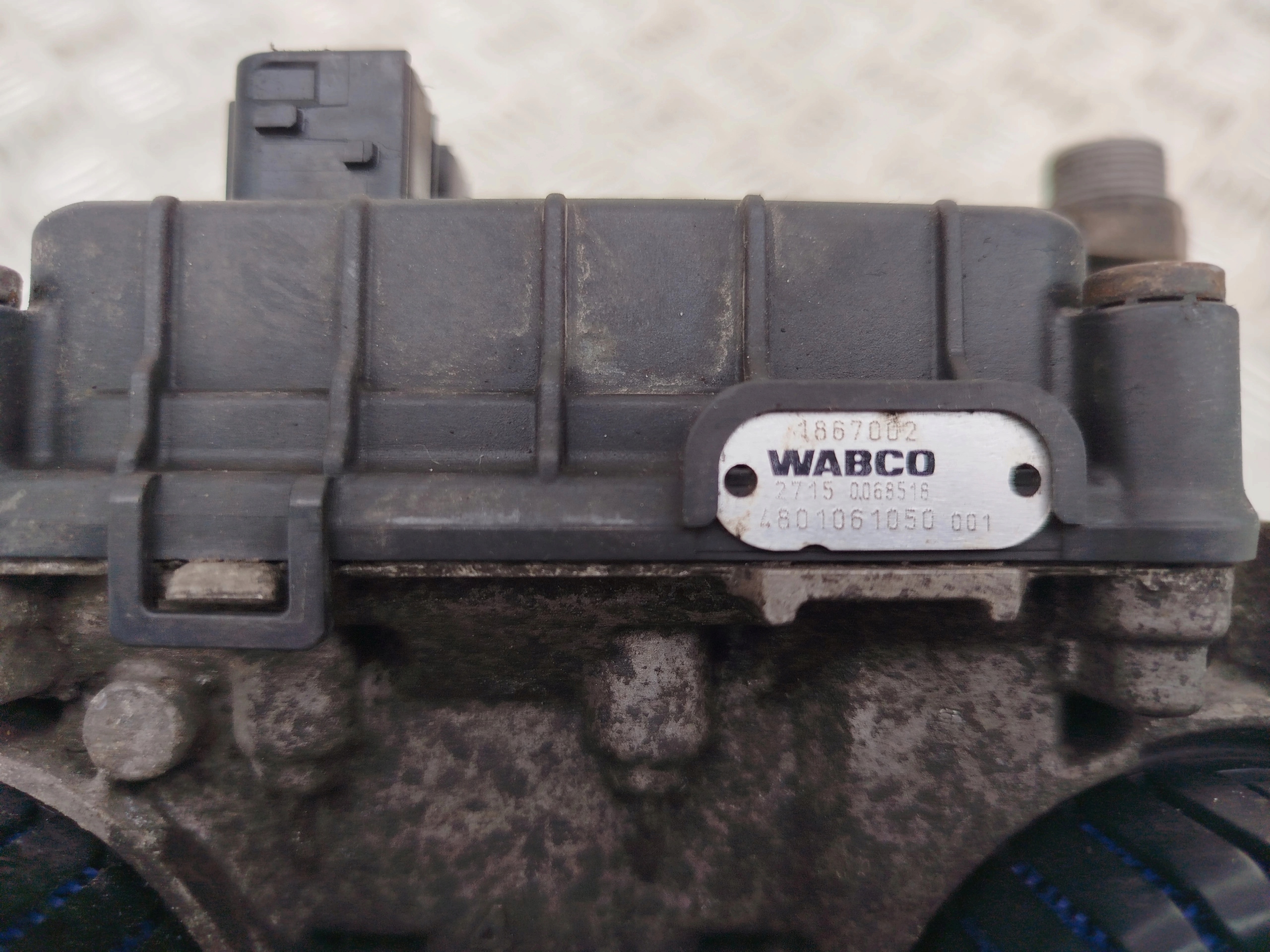 MODULATOR ZAWÓR EBS TYŁ DAF XF 106 - obrazek 5