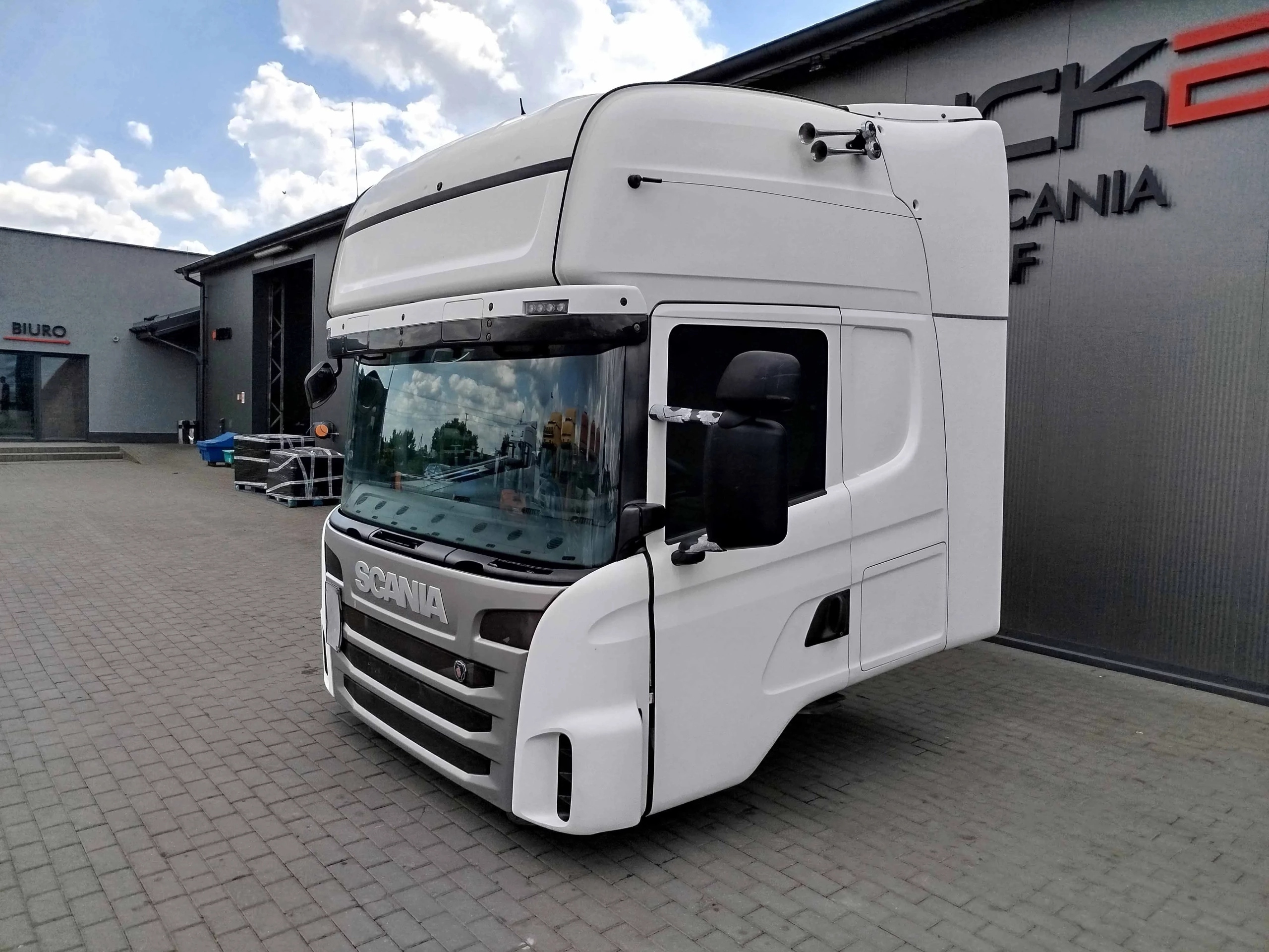 KABINA SCANIA CR19 TOPLINE HPI 2012 ROK - obrazek 7