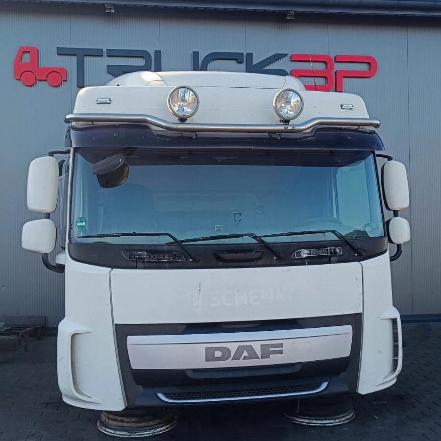 KABINA DAF XF 106