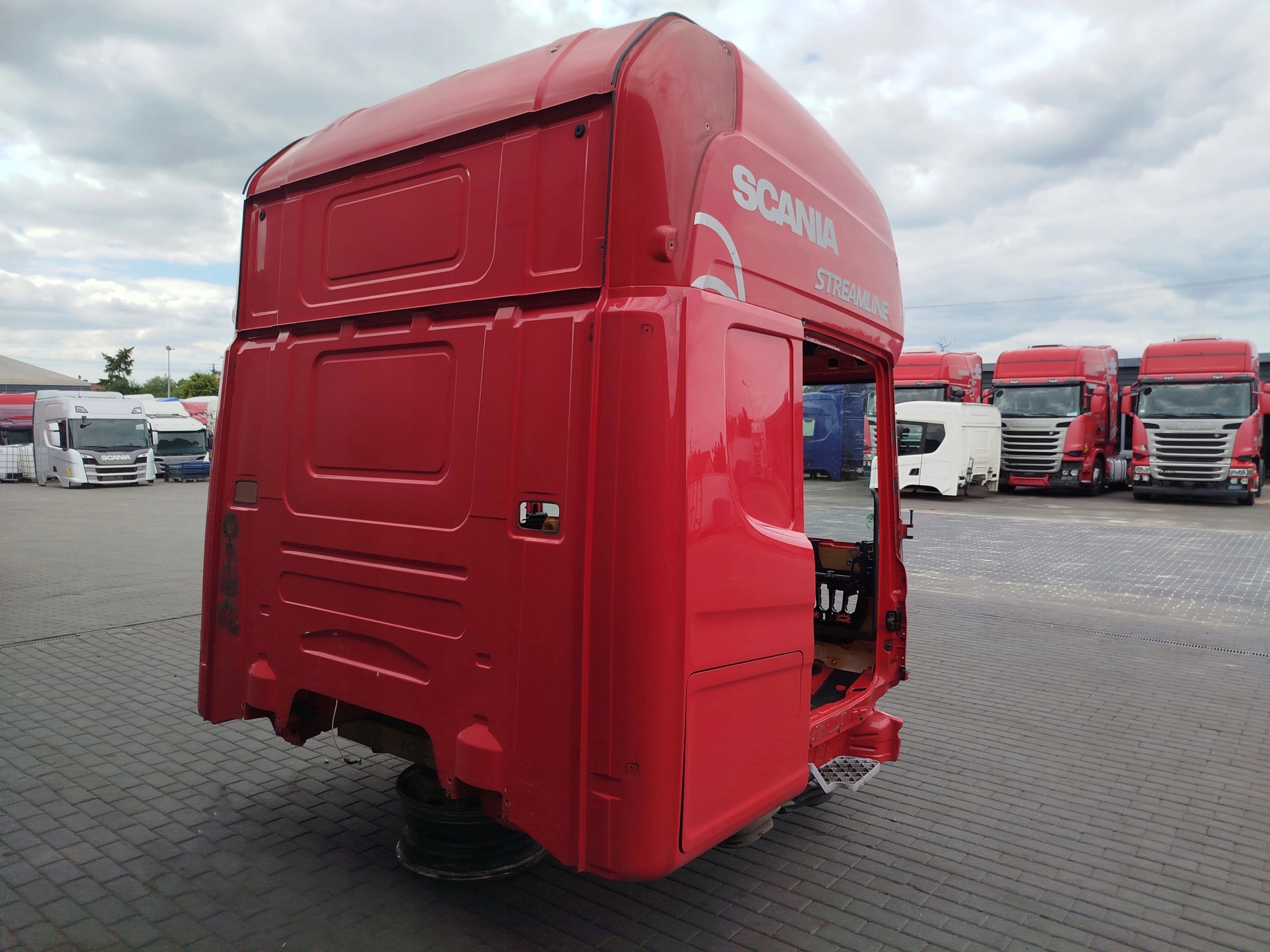 KABINA GOŁA SCANIA STREAMLINE TOPLINE CR19 - obrazek 4