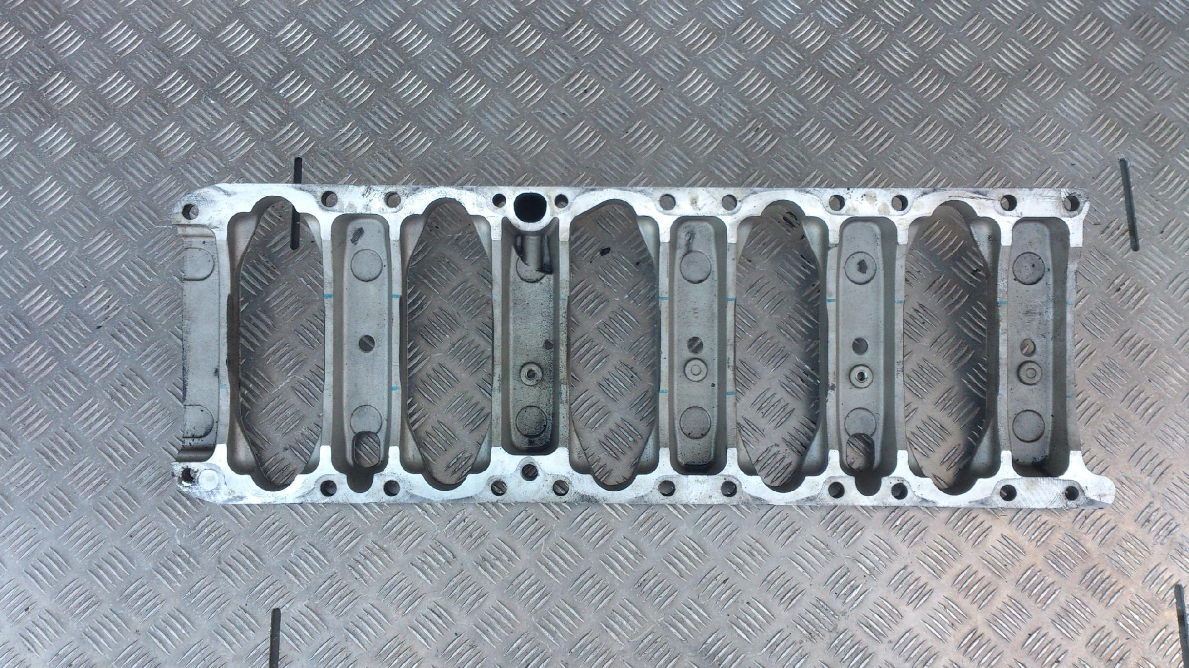 RAMKA MOCOWANIE MISKI OLEJOWEJ DAF XF 106