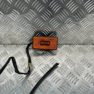 BOCZNE ŚWIATŁO LAMPA OBRYSOWA SCANIA R