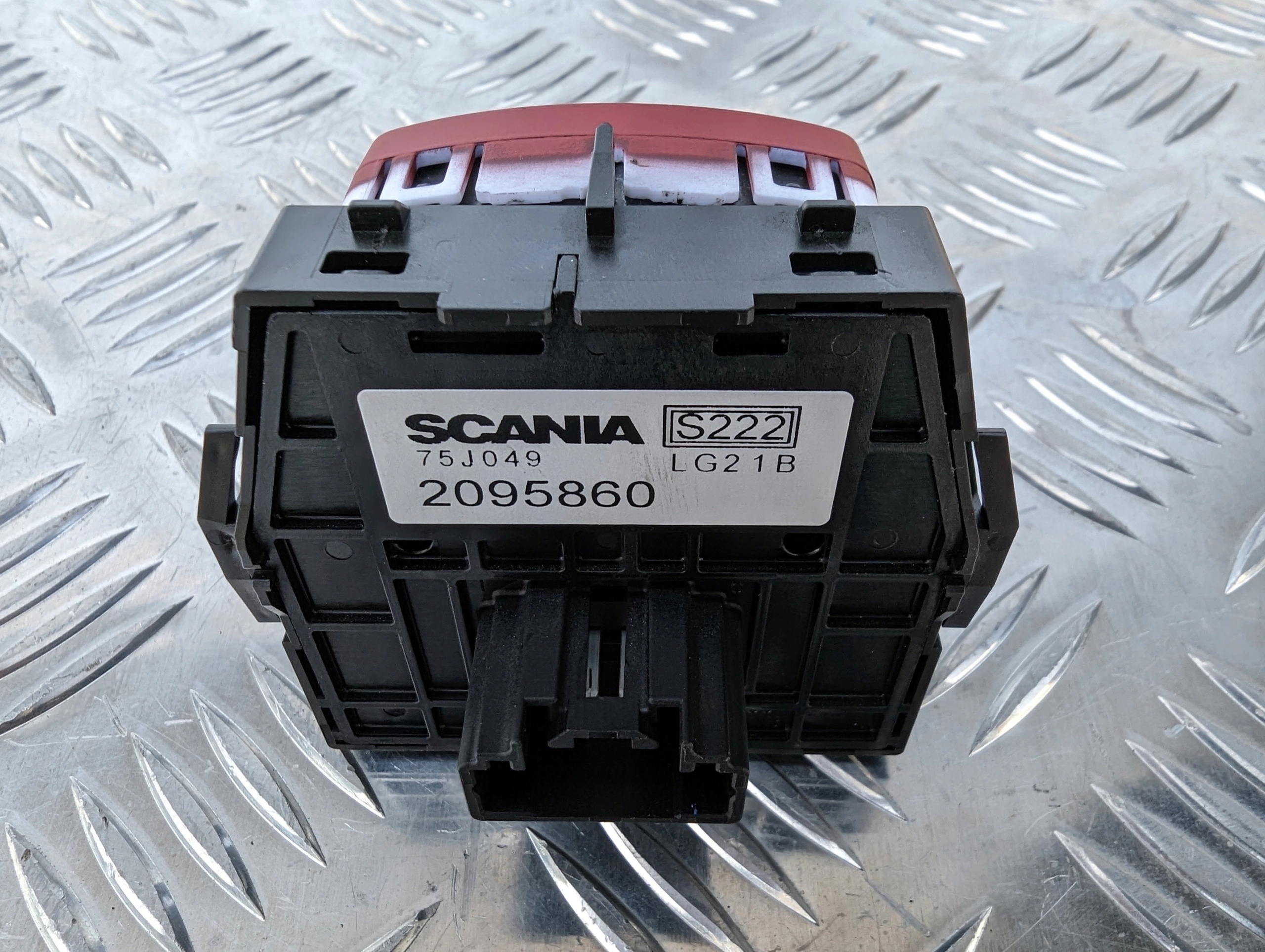 WŁĄCZNIK ŚWIATEŁ AWARYJNYCH SCANIA NTG - obrazek 2