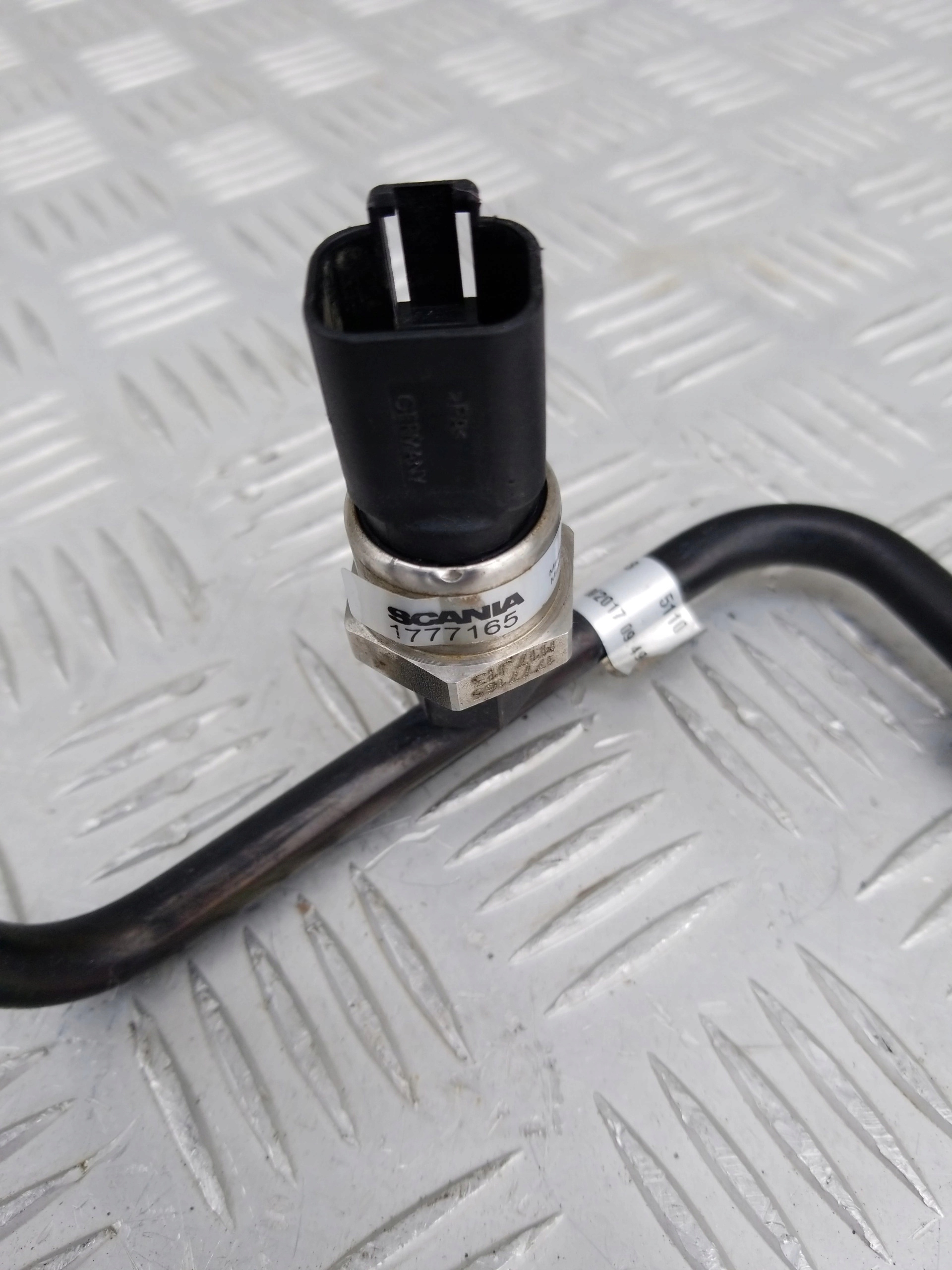 CZUJNIK CIŚNIENIA KLIMATYZACJI SCANIA RS NTG - obrazek 2