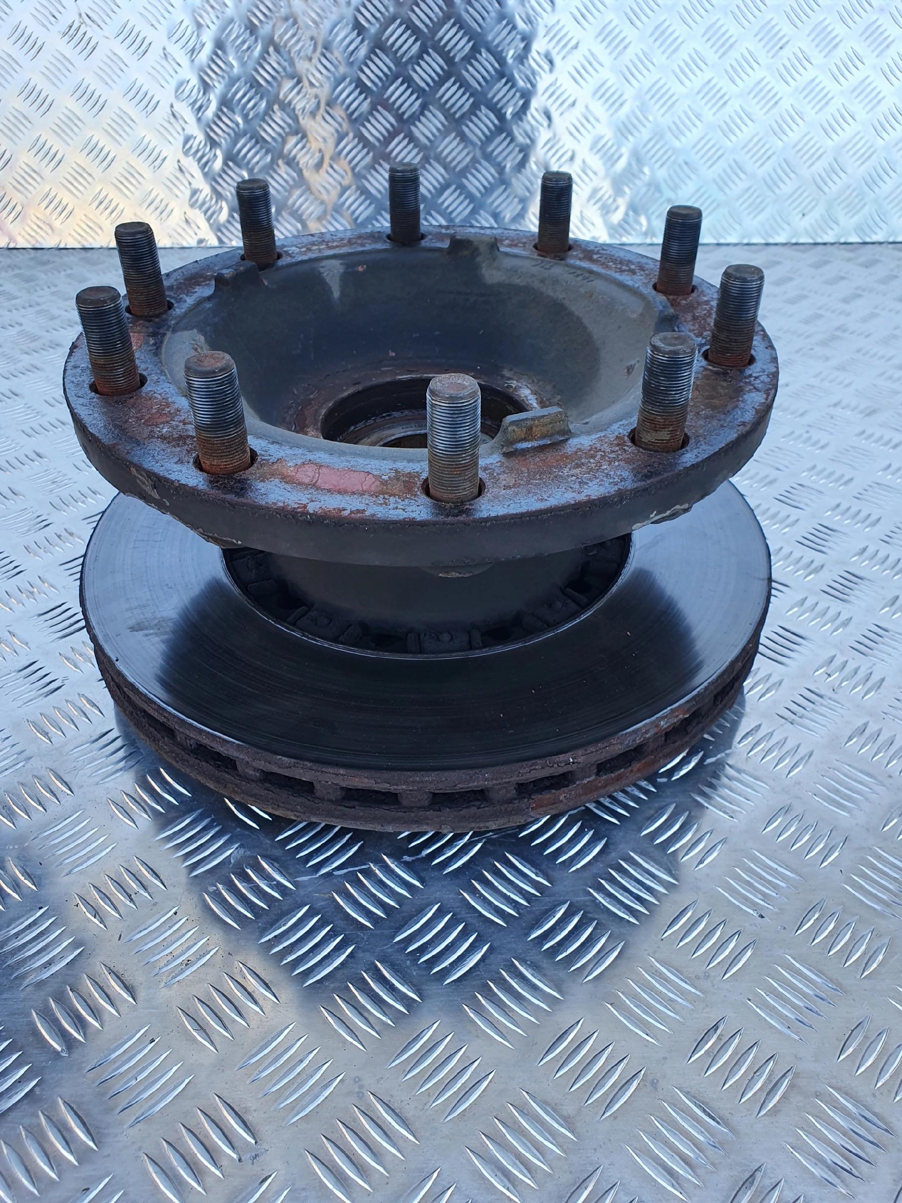 PIASTA PRZÓD PRZEDNIA Z TARCZĄ DAF XF 105 XF106