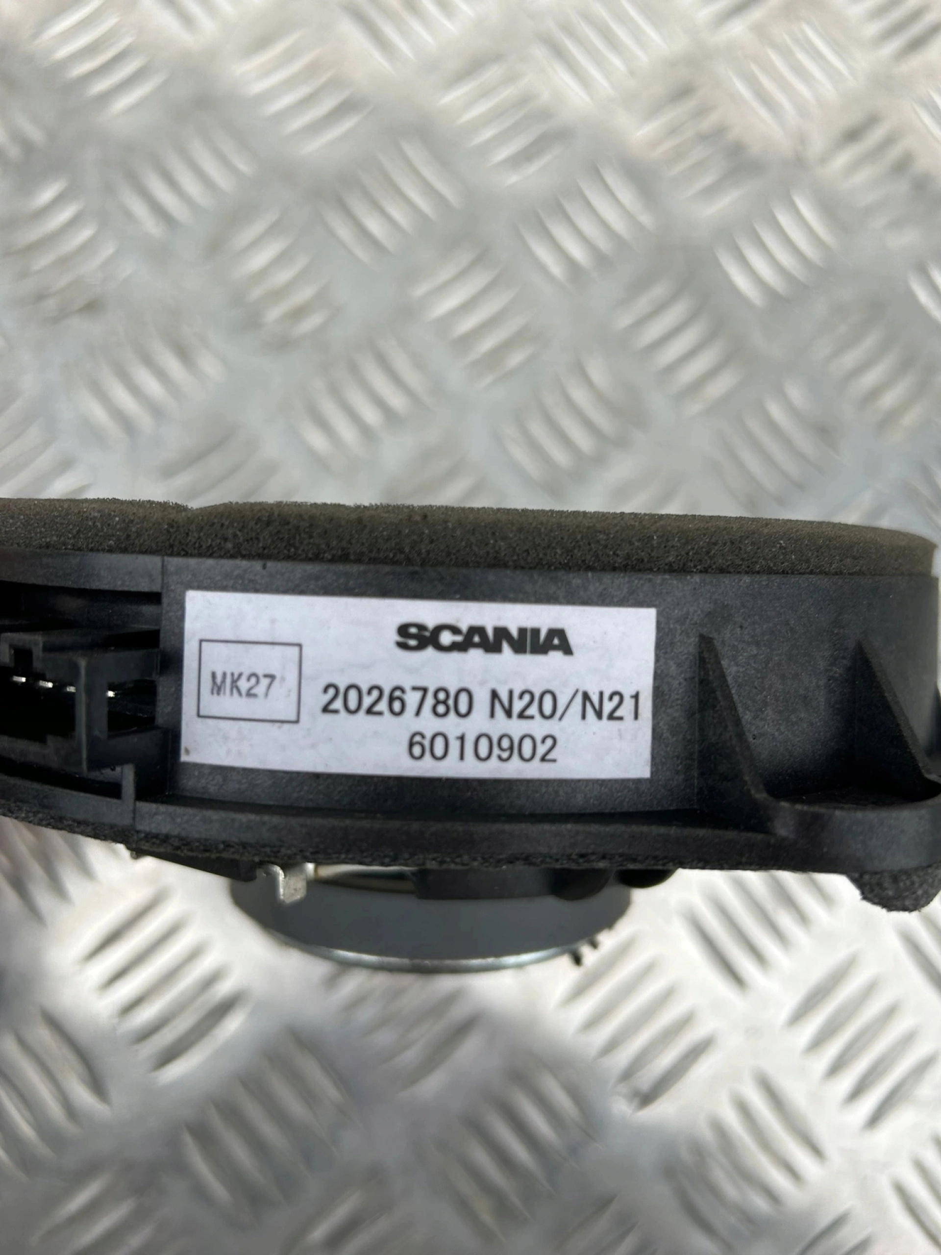 GŁOŚNIK DRZWI 2-PIN SCANIA R LEWA STRONA 1885165 - obrazek 5