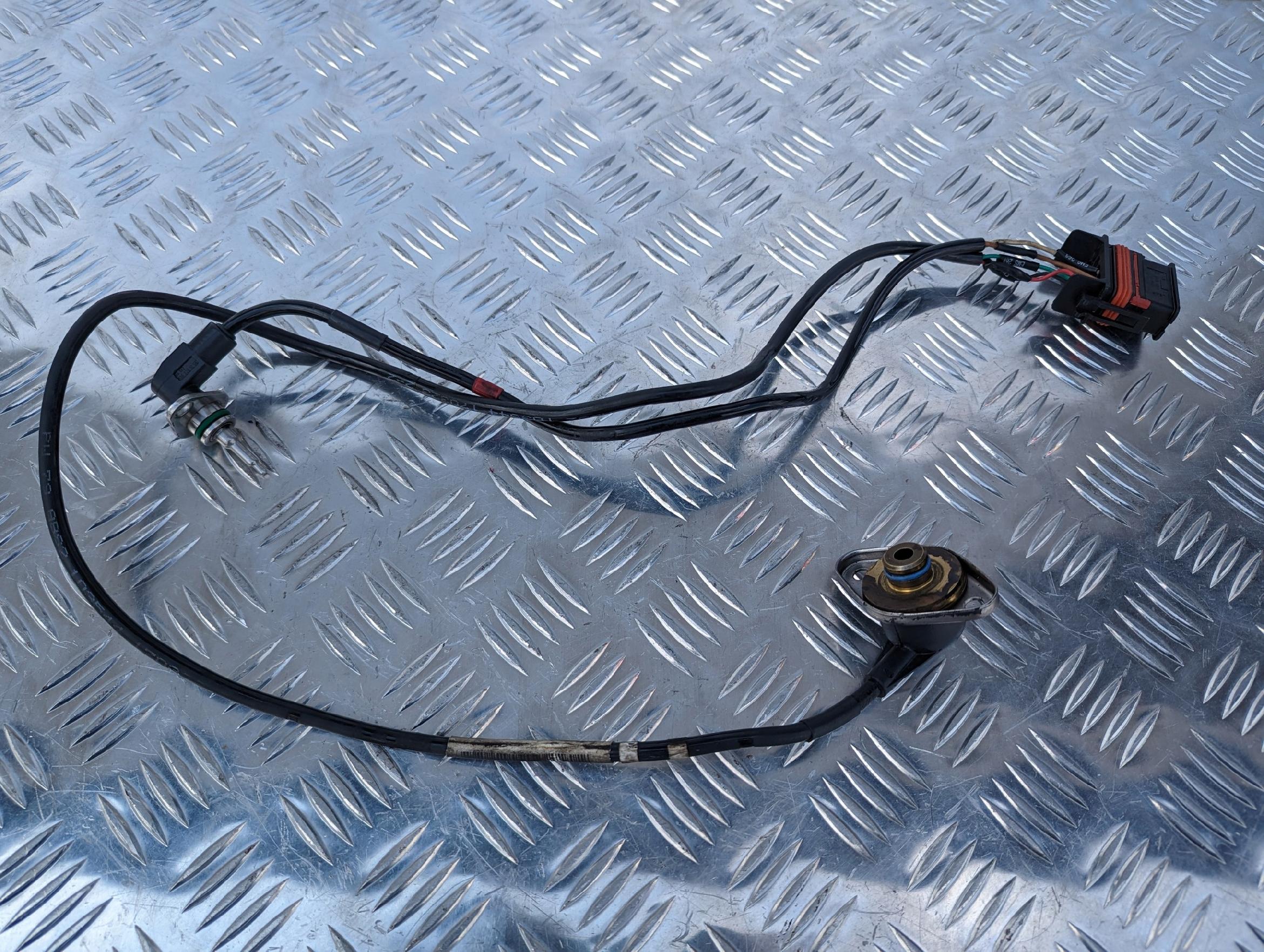 CZUJNIK DOŁADOWANIA PRZEPUSTNICY KOLEKTORA I TEMPE