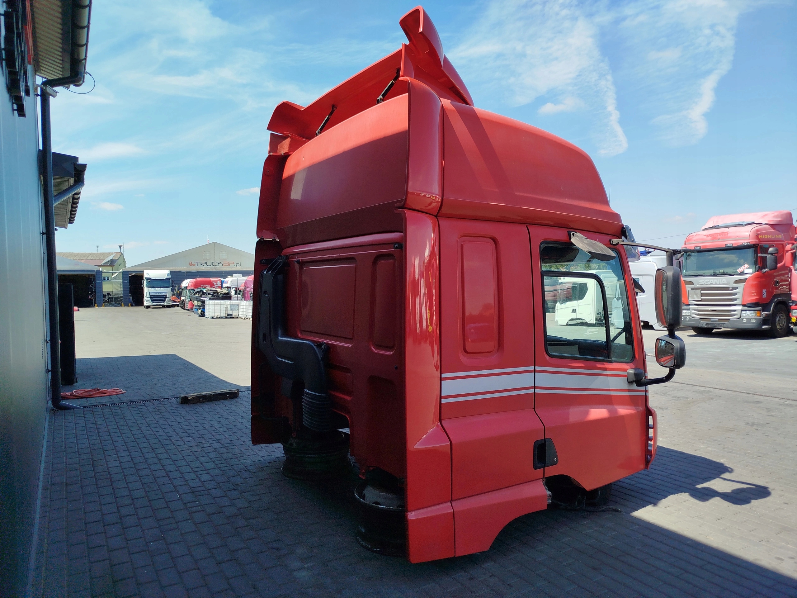 KABINA DAF CF 106 - obrazek 4