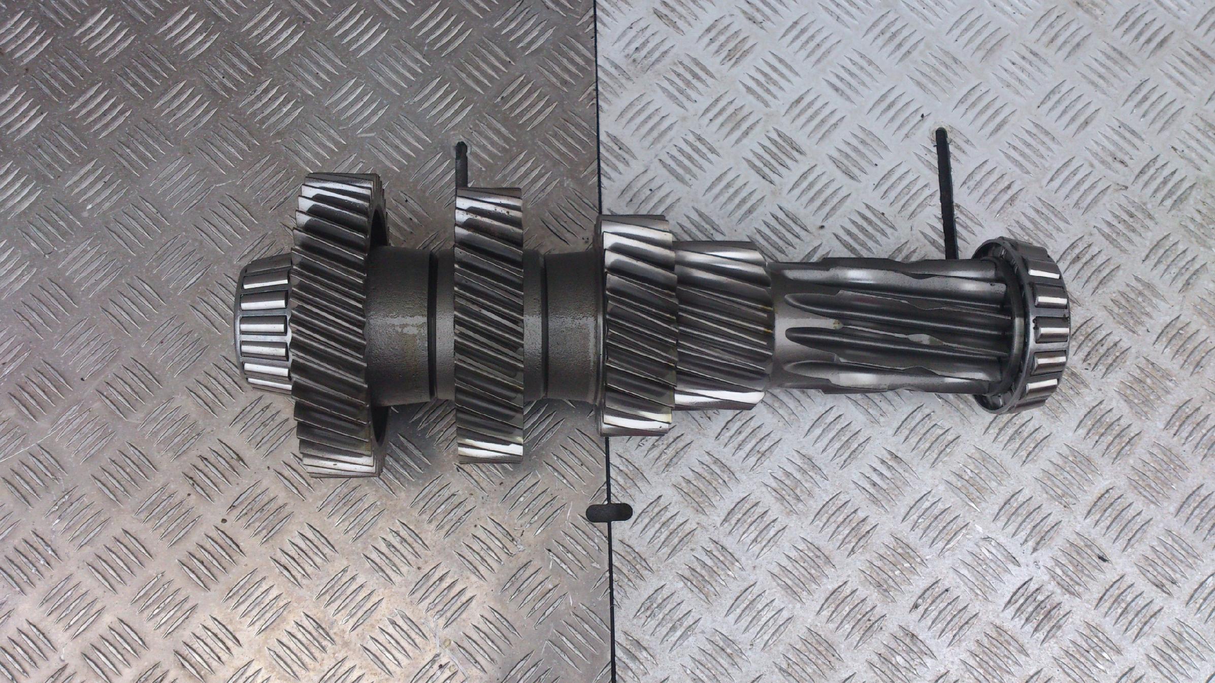 WAŁEK DOLNY SKRZYNIA BIEGÓW GRS 905 SCANIA - obrazek 4