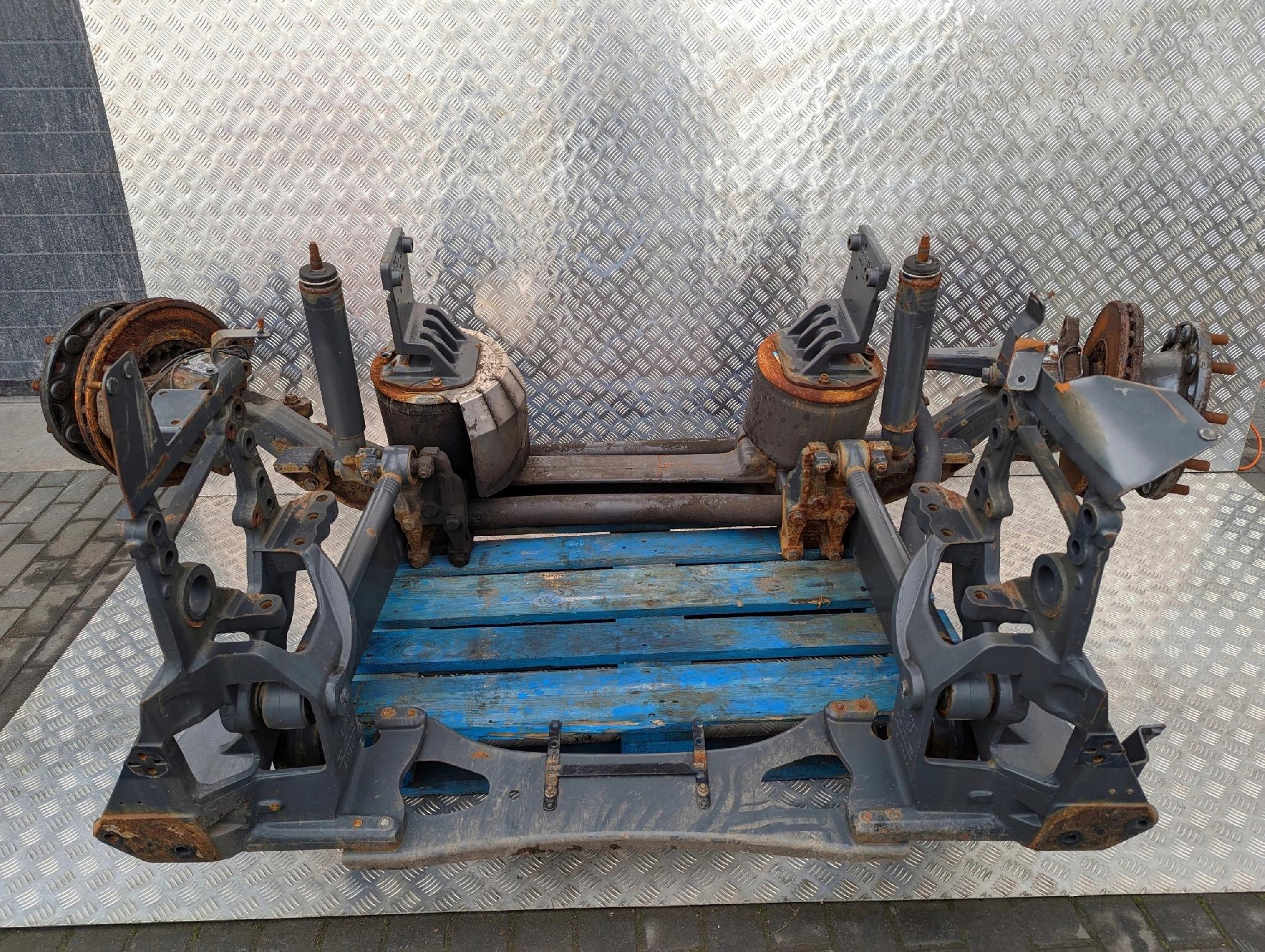 BELKA PRZEDNIA DAF XF 106