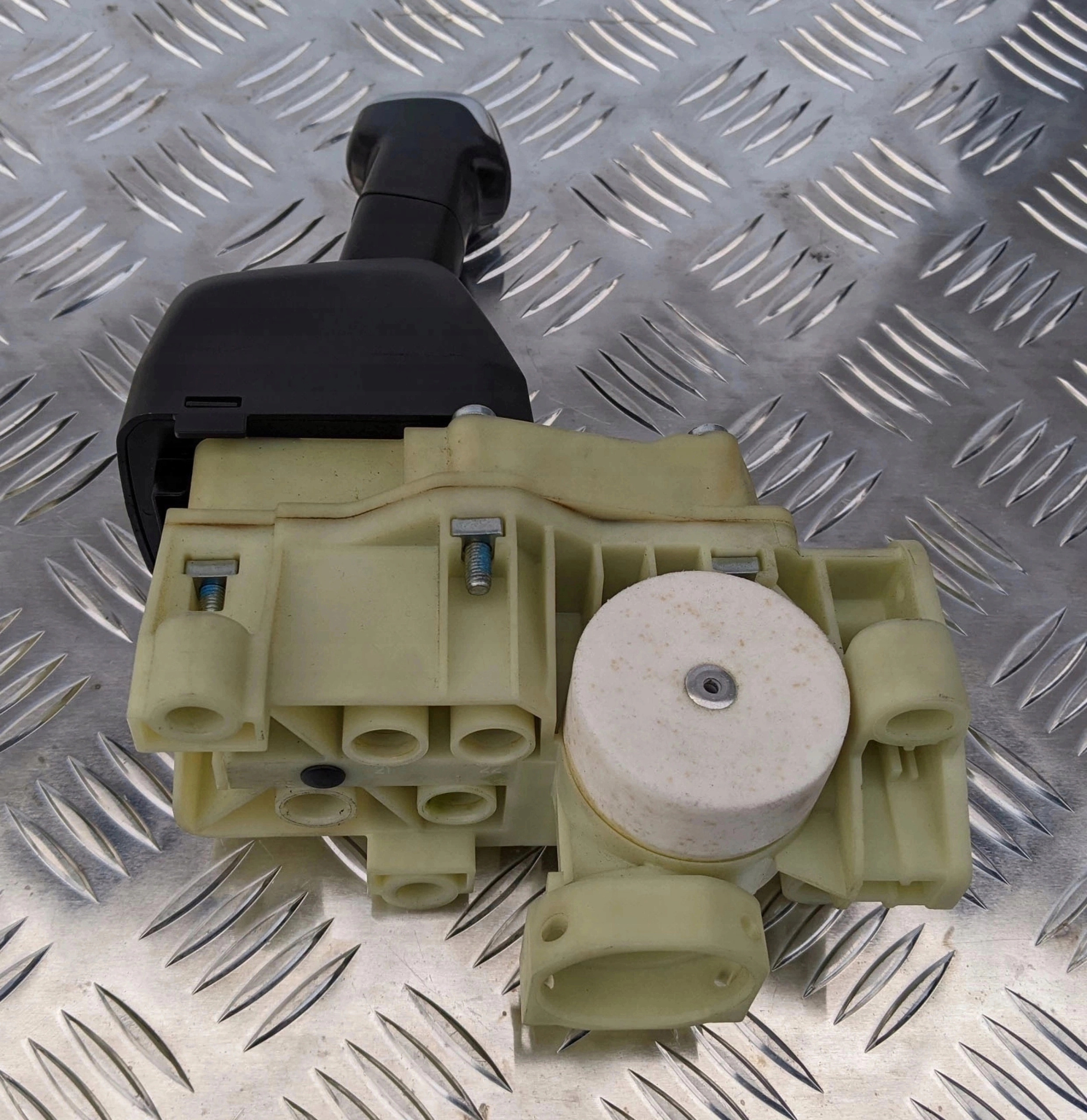 DZWIGNIA HAMULCA RĘCZNEGO SCANIA R S NTG - obrazek 4