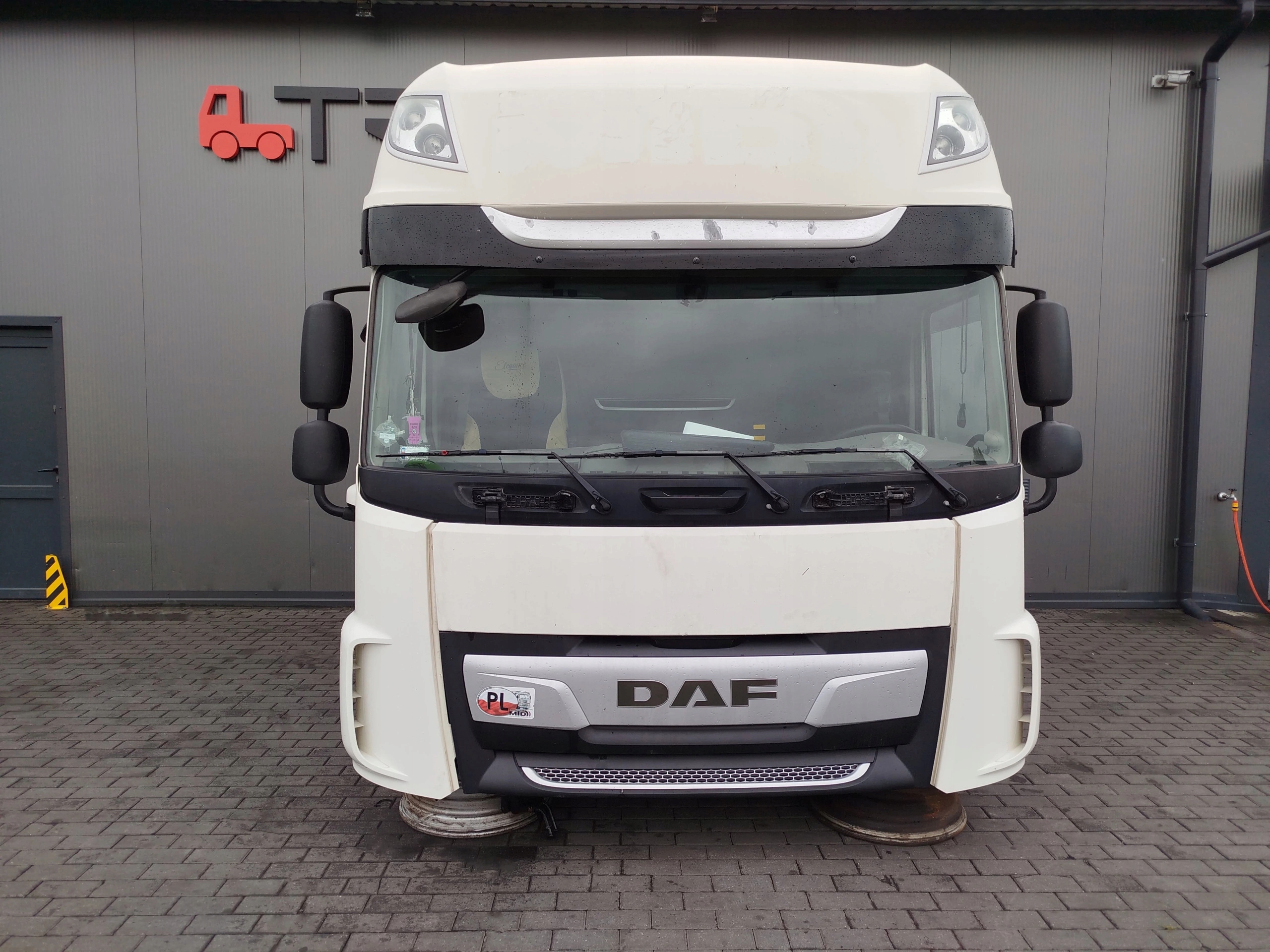 KABINA DAF XF 106 LIFT PROMOCJA