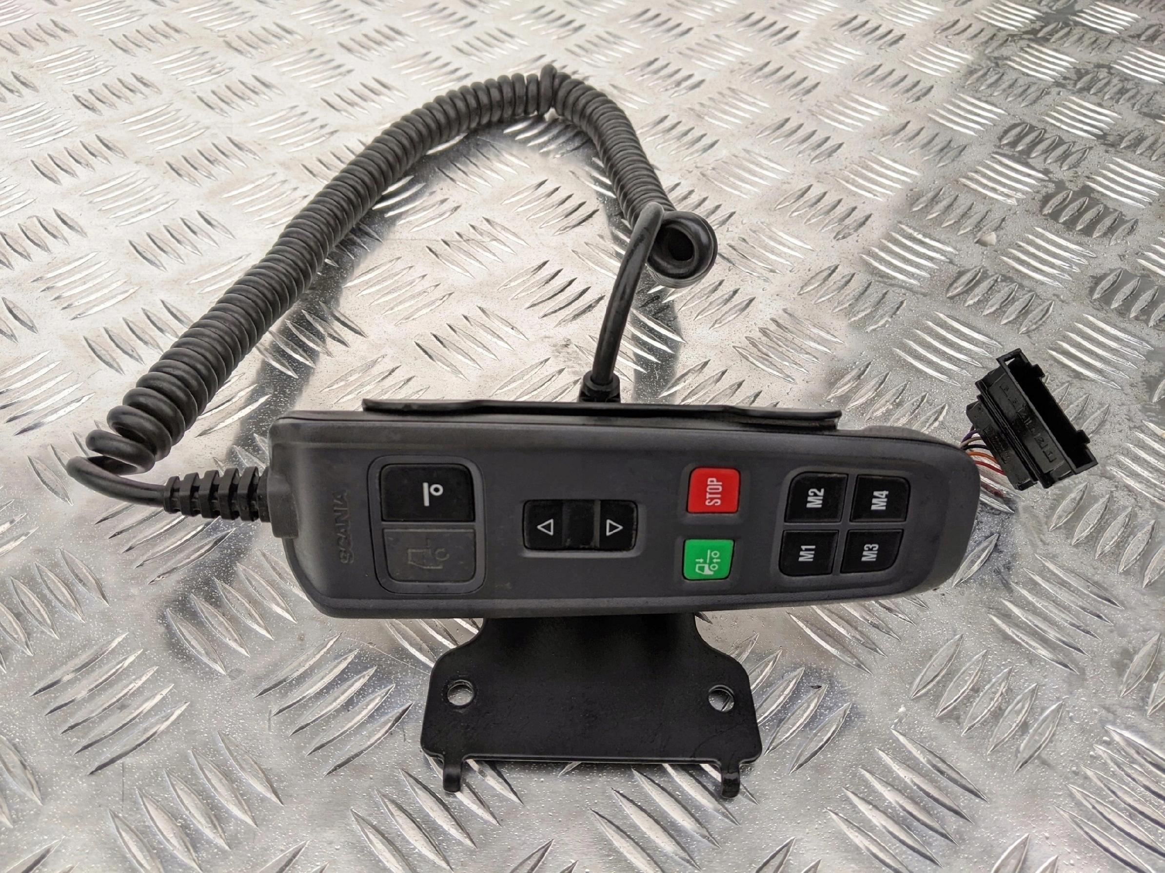 PILOT STEROWANIA PODUSZEK ZAWIESZENIA SCANIA R STEROWNIK